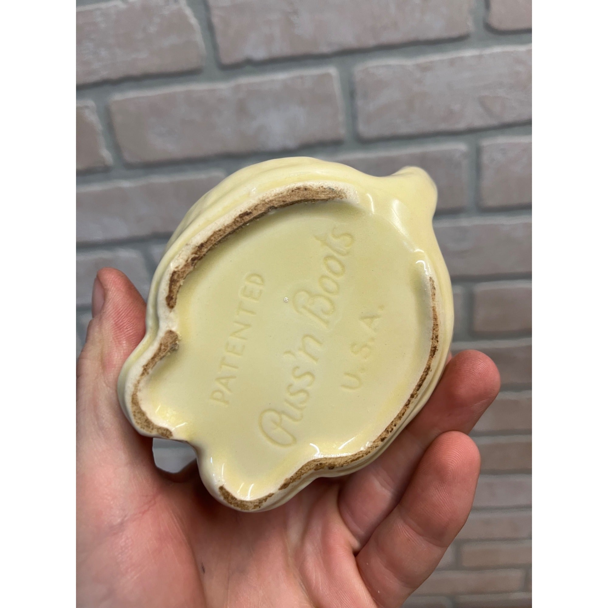 Vintage Shawnee Pottery “Puss ‘n Boots” 1940s Kitty Cat Creamer #N1234