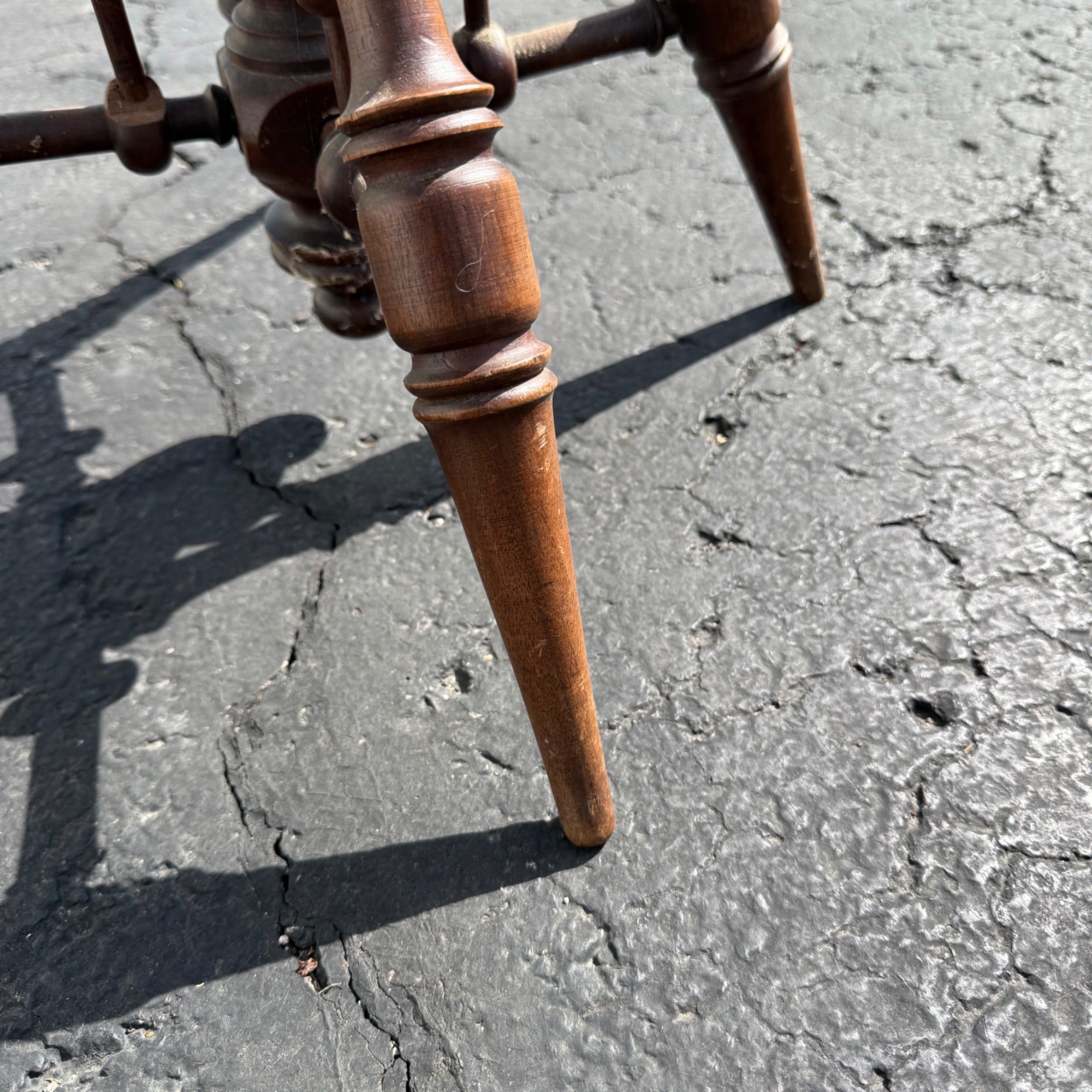 Antique Victorian Curly Maple Ornate Small Gypsy Parlor Table Round Spindle Gallery Plant Stand