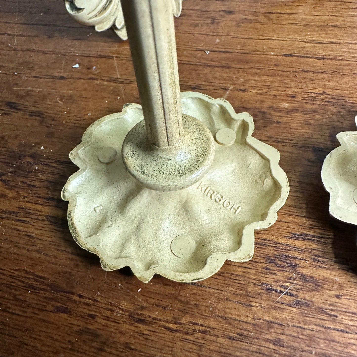 Vintage Kirsch Mid Century Plastic Flower Drawer Pulls Set of 4 Salvage