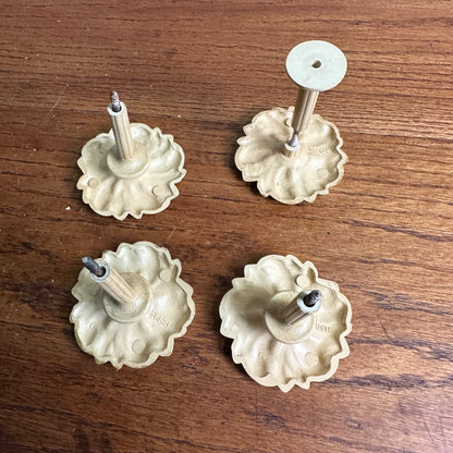 Vintage Kirsch Mid Century Plastic Flower Drawer Pulls Set of 4 Salvage