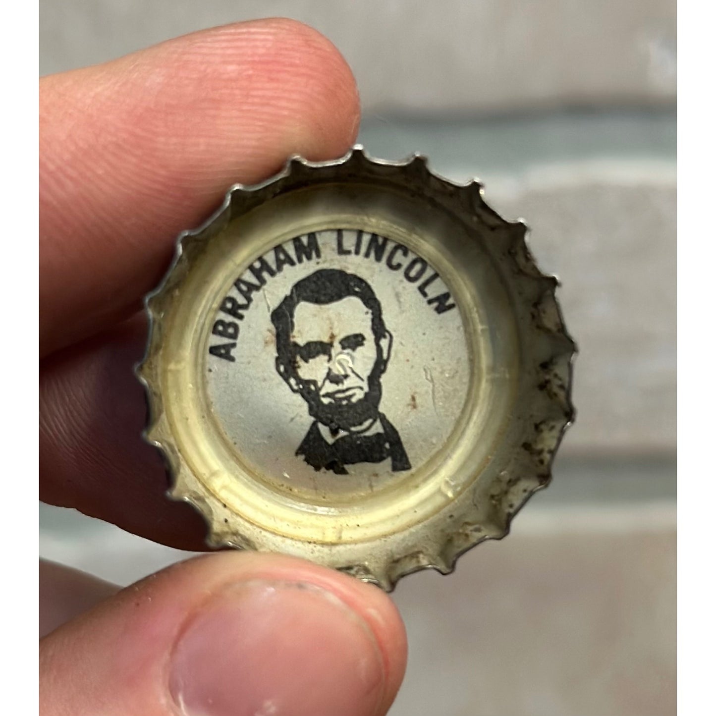 Vintage 1969 Coca Cola Bingo Bottle Cap President Abraham Lincoln BIG NAMES Game