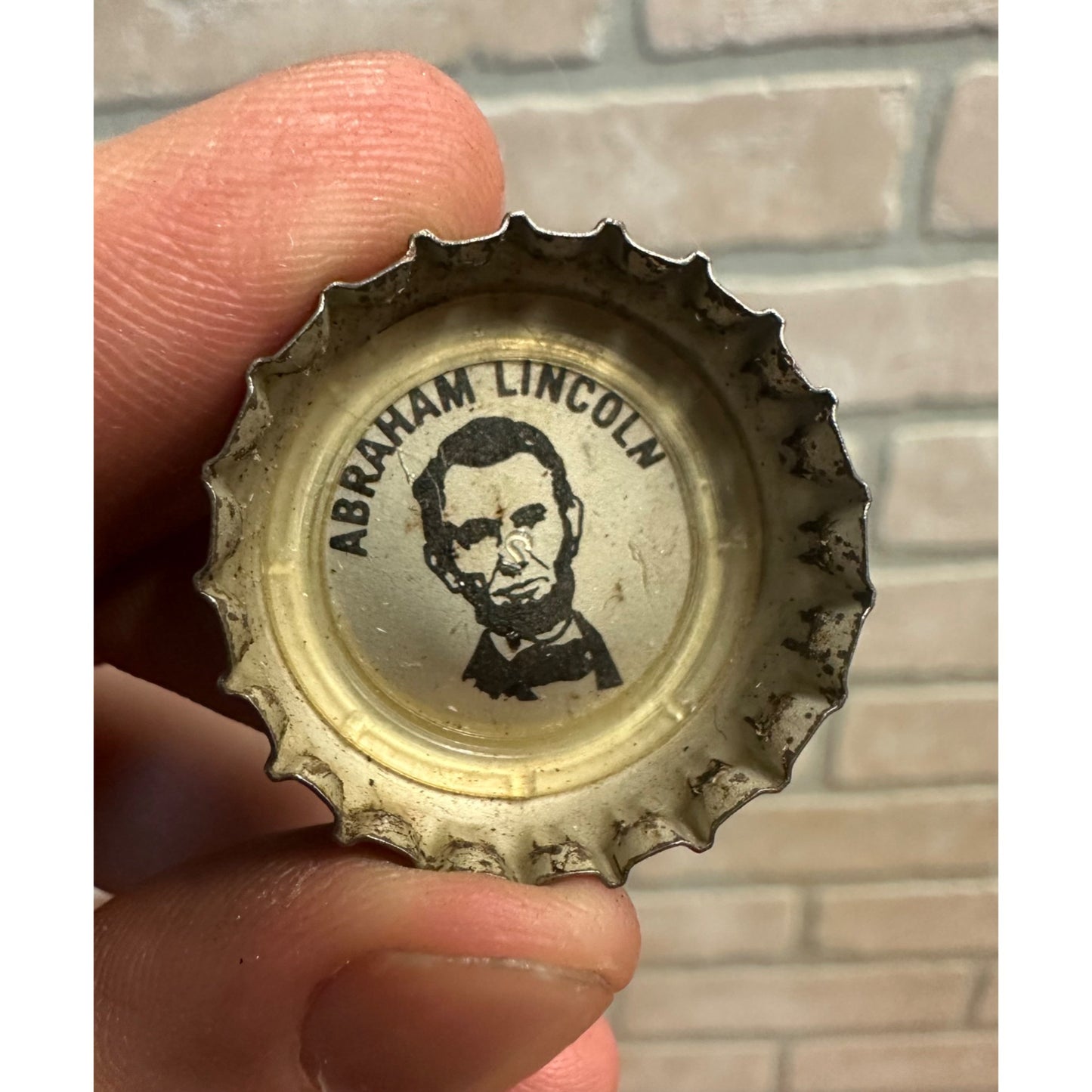 Vintage 1969 Coca Cola Bingo Bottle Cap President Abraham Lincoln BIG NAMES Game