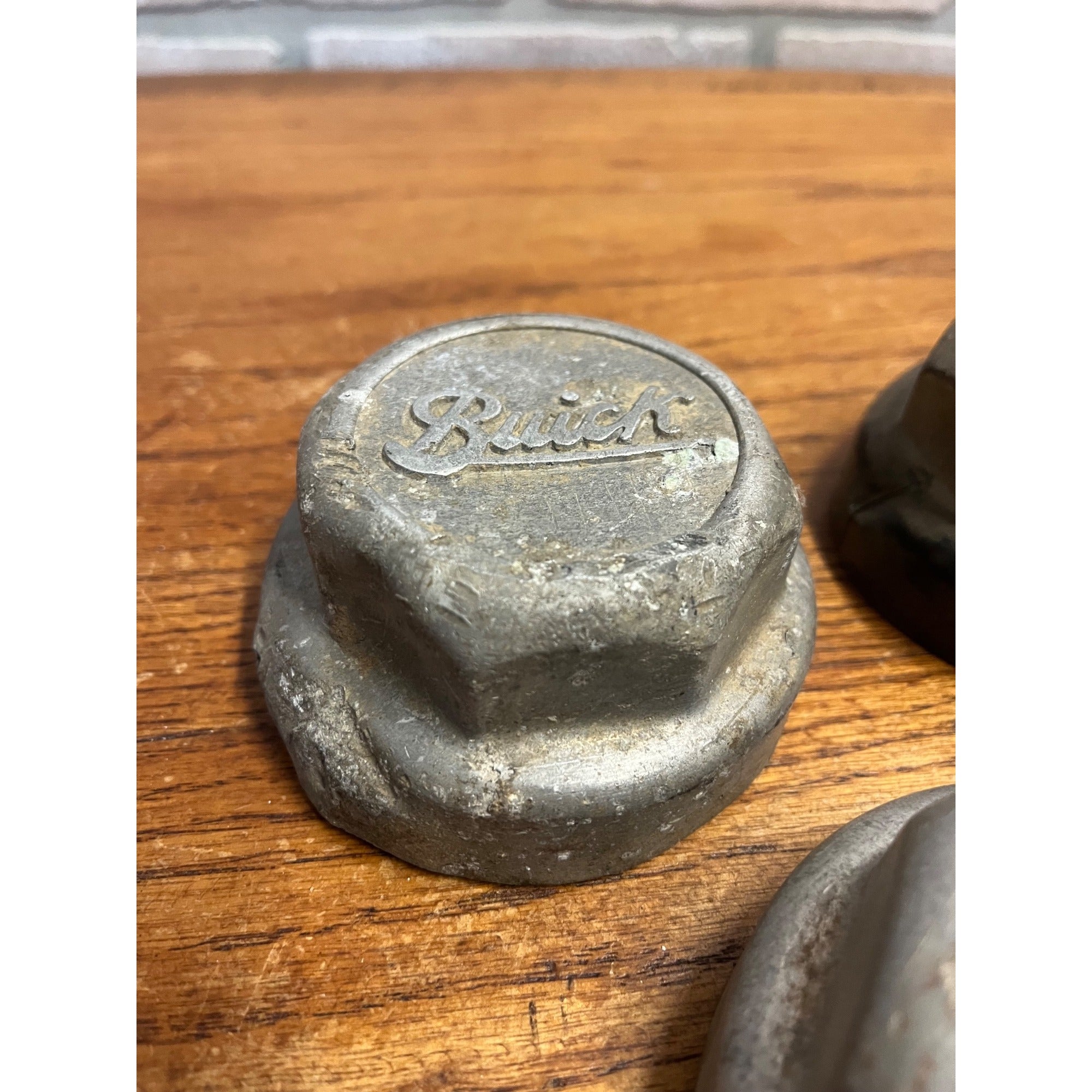 Original 1920s Buick Car Automobile Thread-On Cap Grease Dust Covers (3)