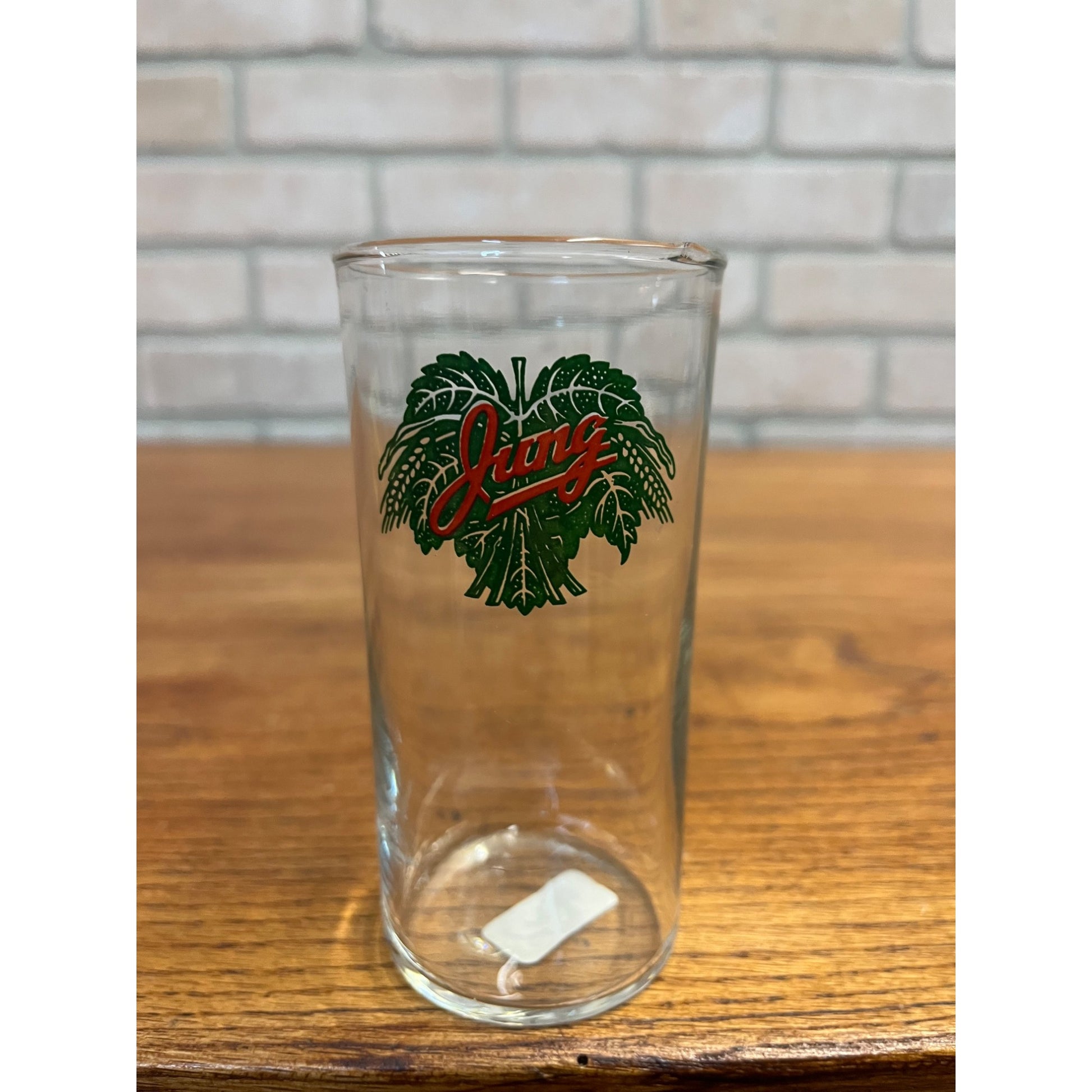 Vintage Jung Beer Glass ACL Leaf Random Lake Wisconsin Beer Brewing Milwaukee