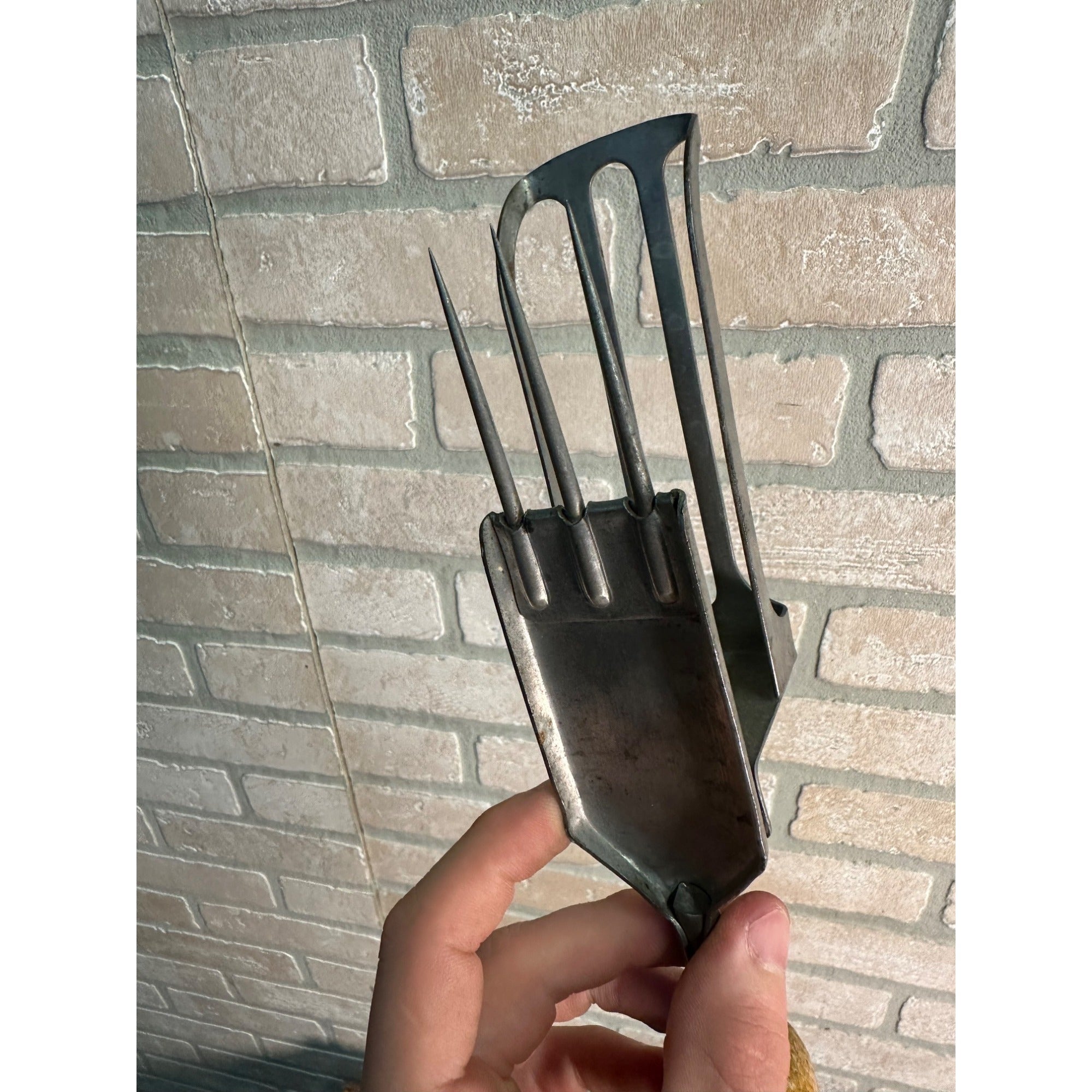 Vintage 1930s Coolerator Ice Box Fridge Advertising Ice Pick + Button Pinback