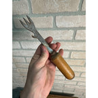 Vintage 1930s Coolerator Ice Box Fridge Advertising Ice Pick + Button Pinback