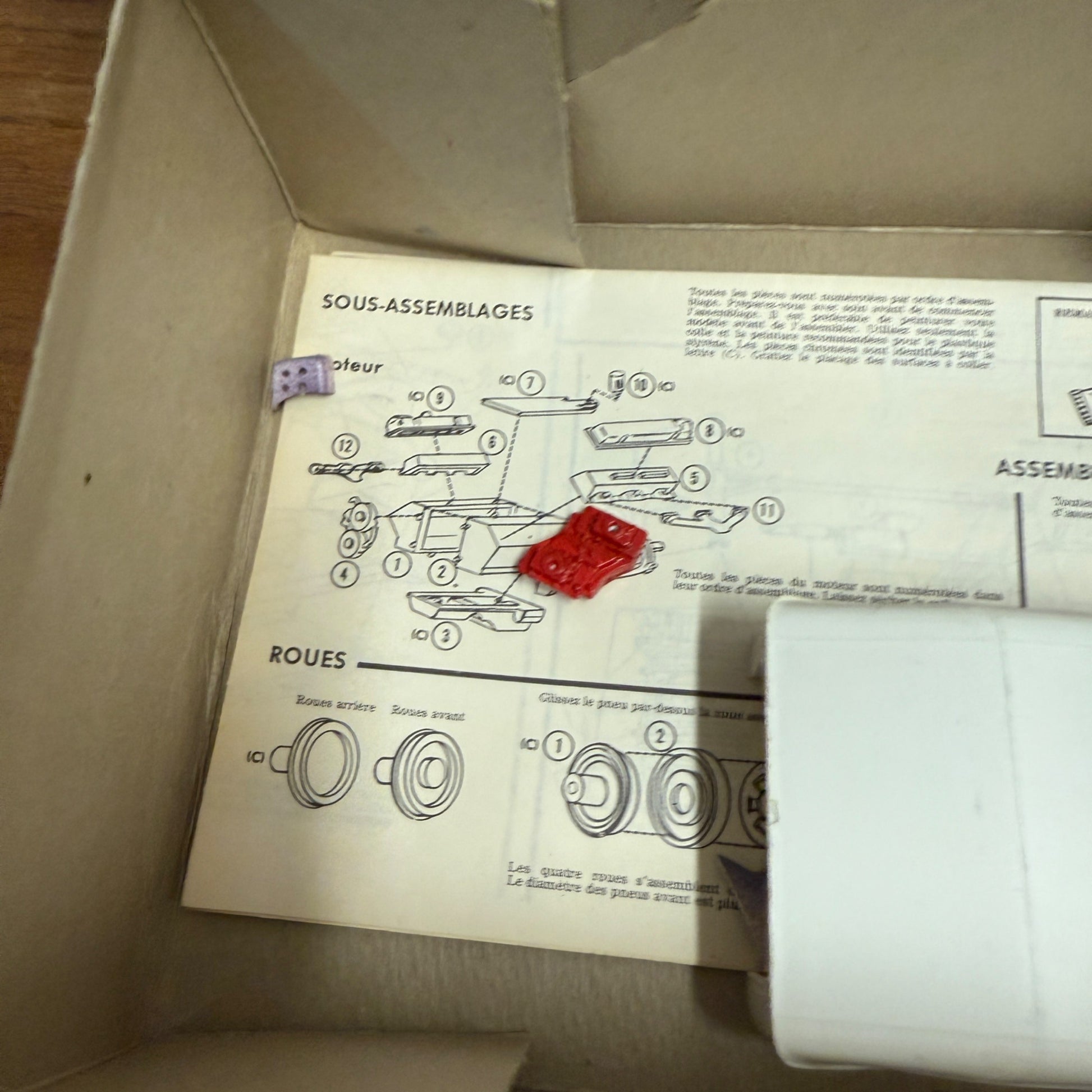 Vintage 1967 Monkees Monkeemobile MPC 1/25 Scale Model - Partially Built