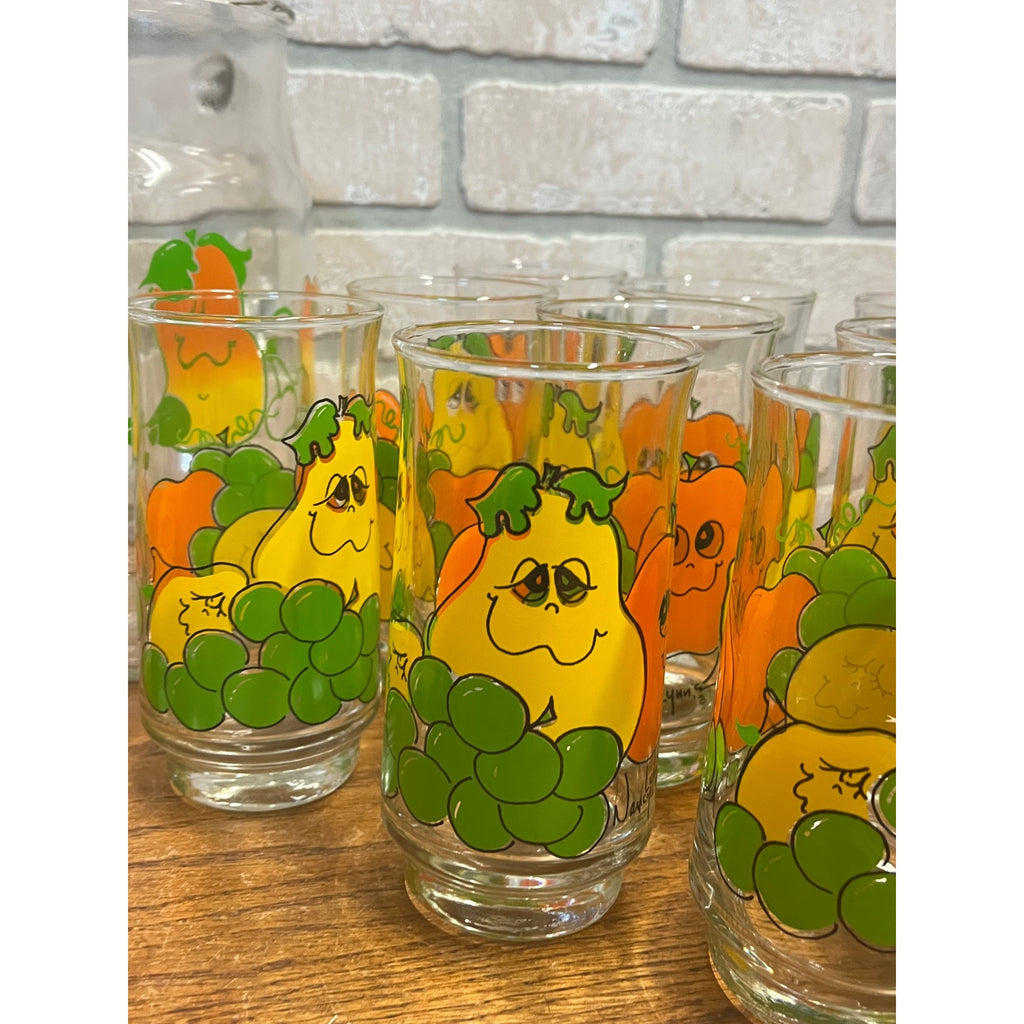 Vintage 70s Nancy Lynn Anthropomorphic Fruit Glasses 25pc Juice Set w/ Pitcher