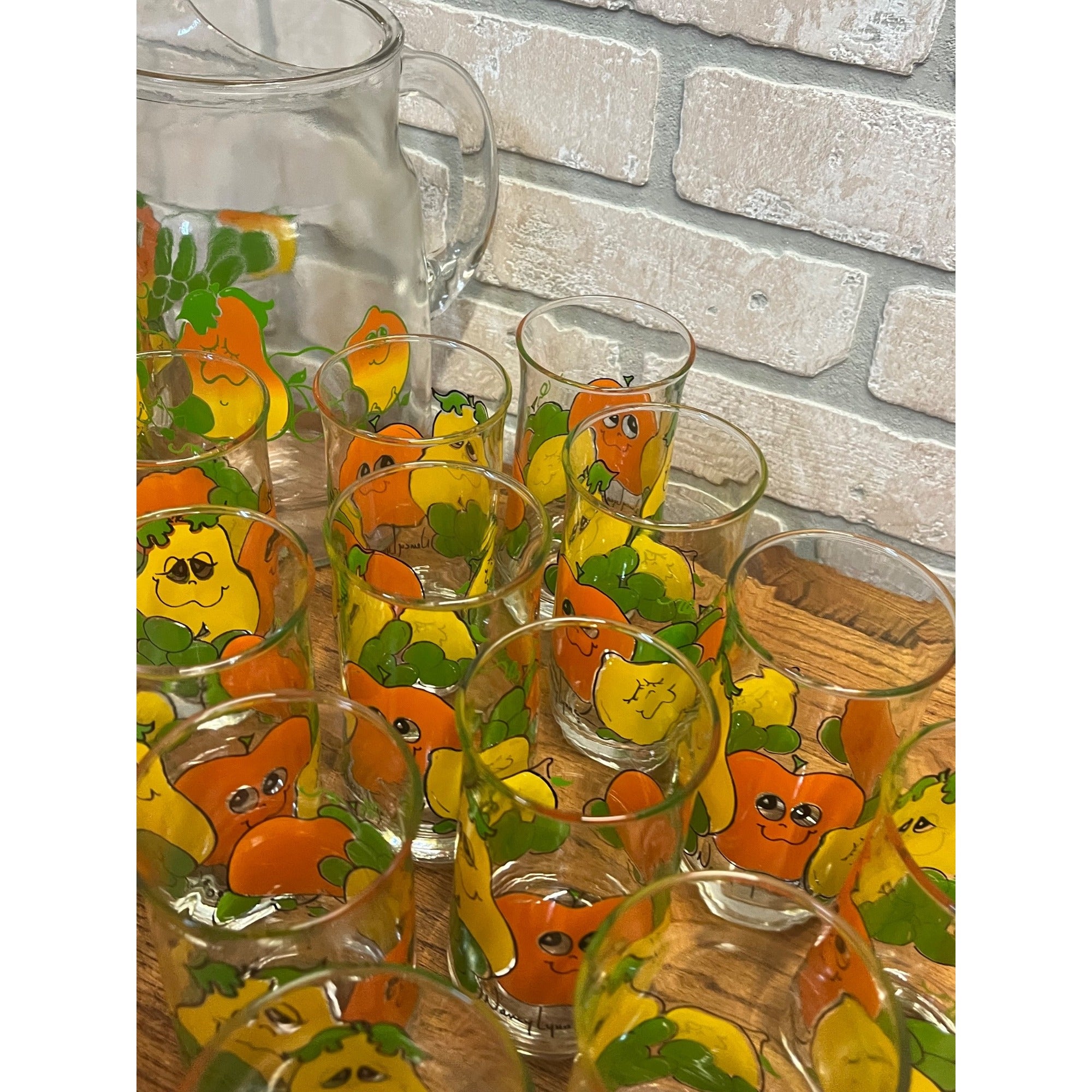 Vintage 70s Nancy Lynn Anthropomorphic Fruit Glasses 25pc Juice Set w/ Pitcher