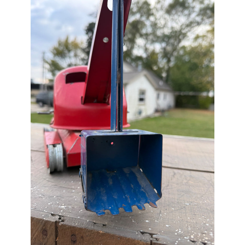 Vintage Tonka No. 50 Steam Shovel Construction Red Pressed Steel Toy