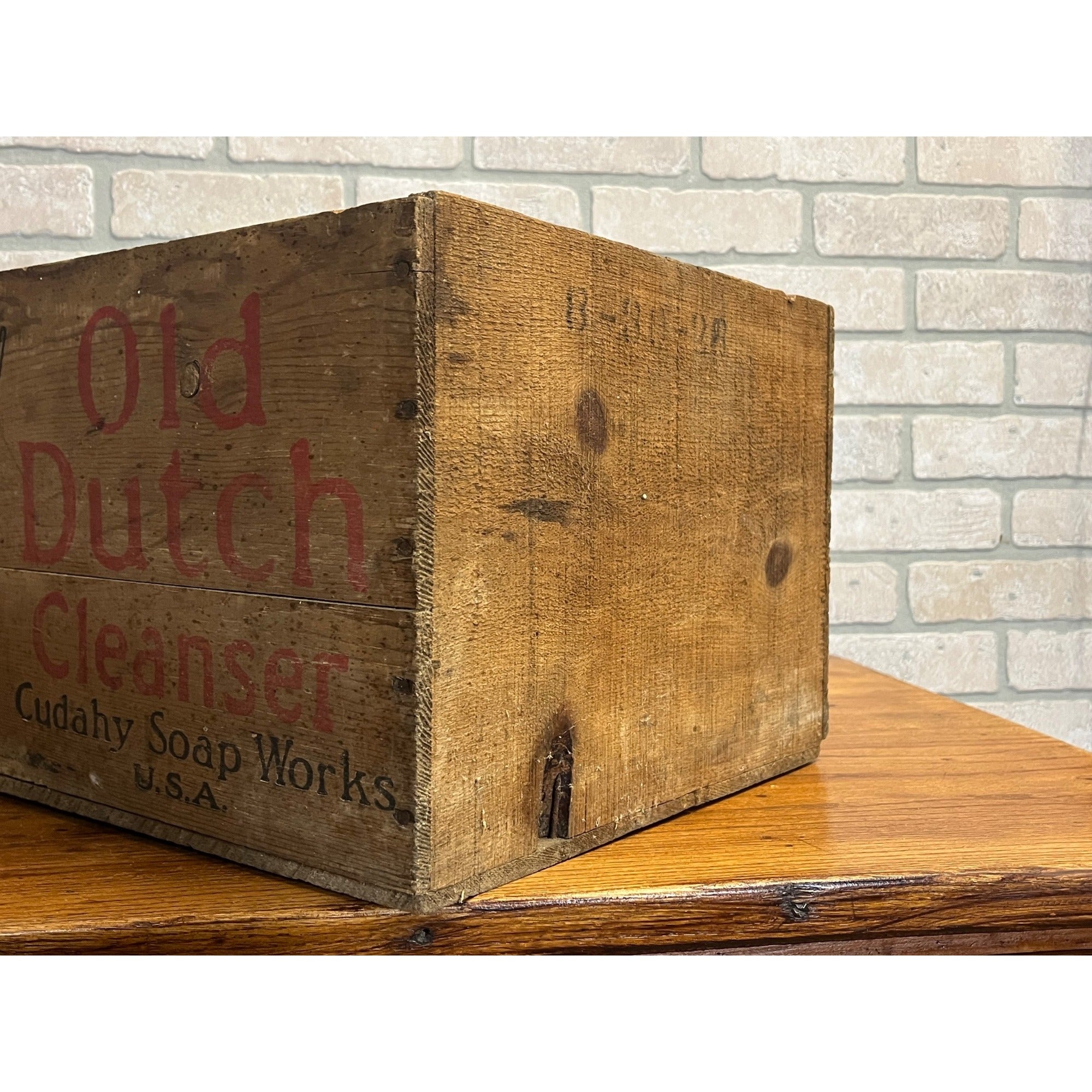 Vintage Antique Old Dutch Cleanser Cudahy Soap Works Wood Wooden Box Crate Farm