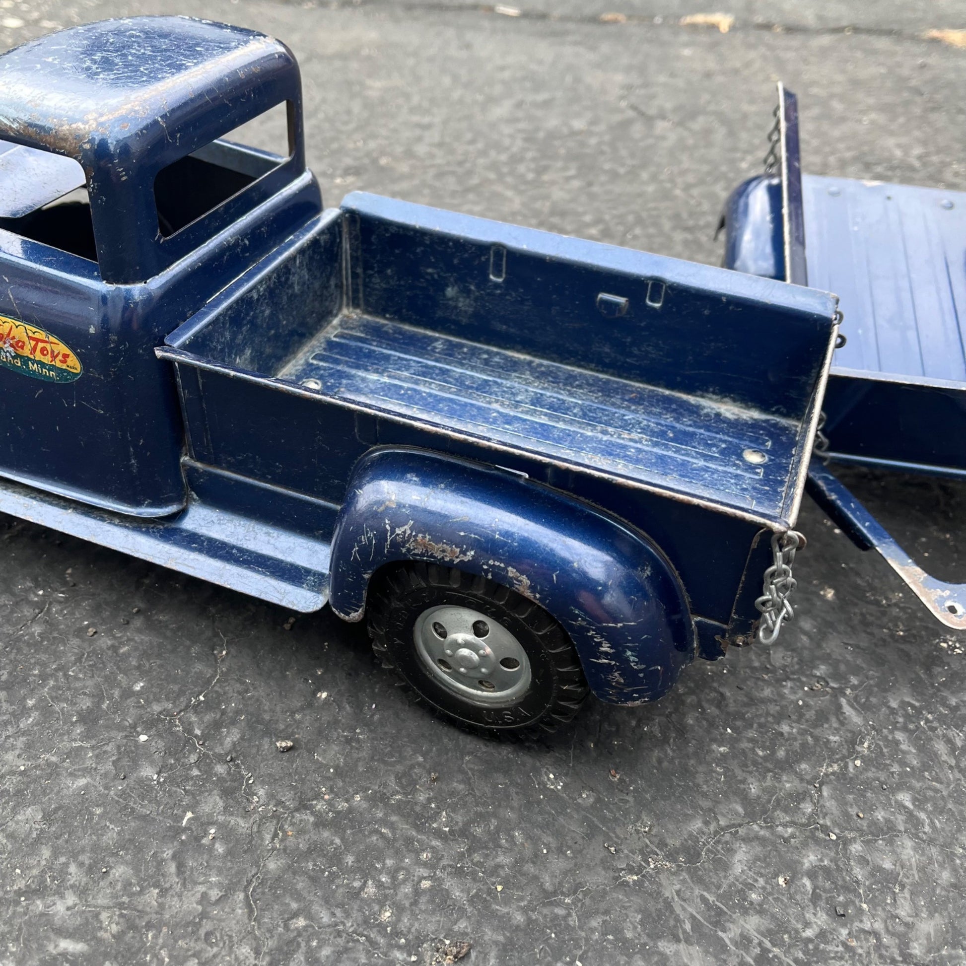 Vintage 1957 Tonka Blue Stepside Pickup Truck Trailer Pressed Steel Toy