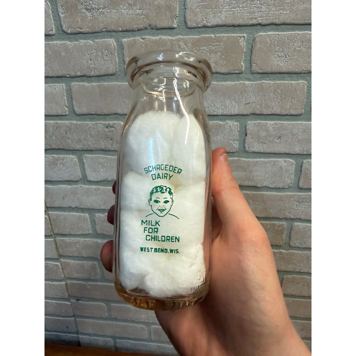 Vintage Schroeder Dairy West Bend Wis Half Pint Milk Bottle WI Wisconsin