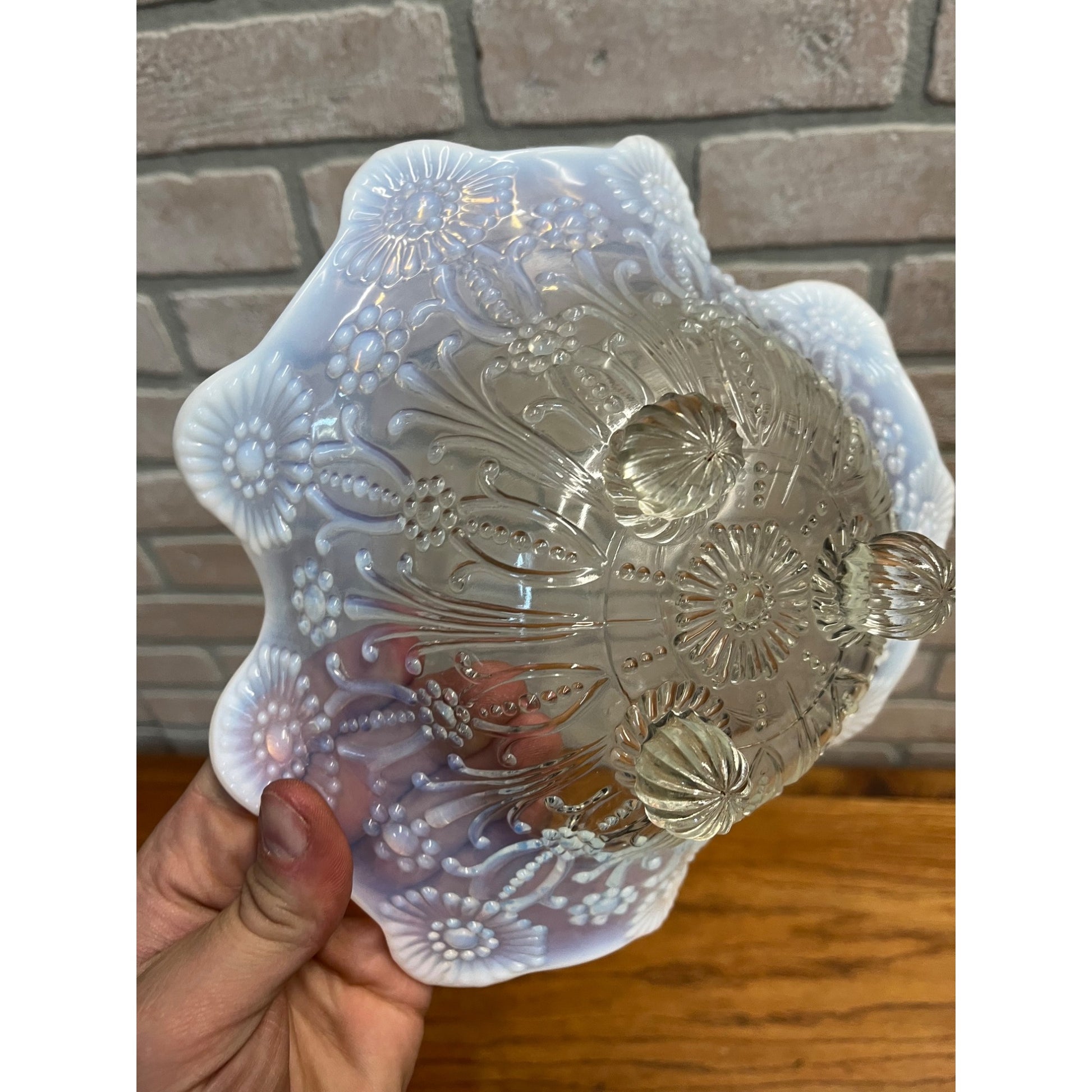 Vintage Pearl Flower Northwood White Opalescent Footed Bowl Dish 10"