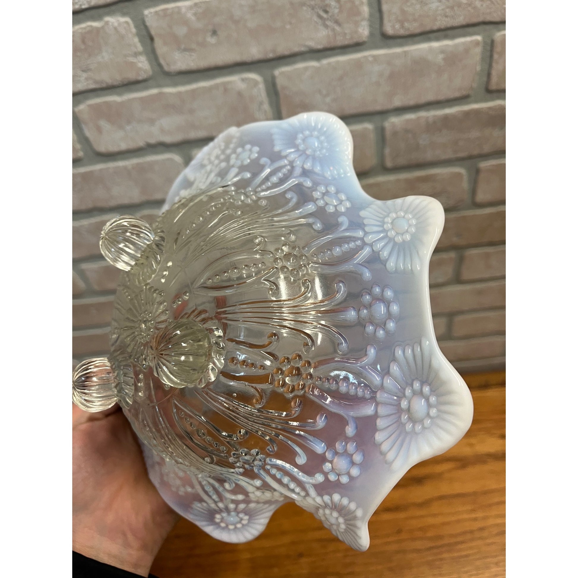 Vintage Pearl Flower Northwood White Opalescent Footed Bowl Dish 10"