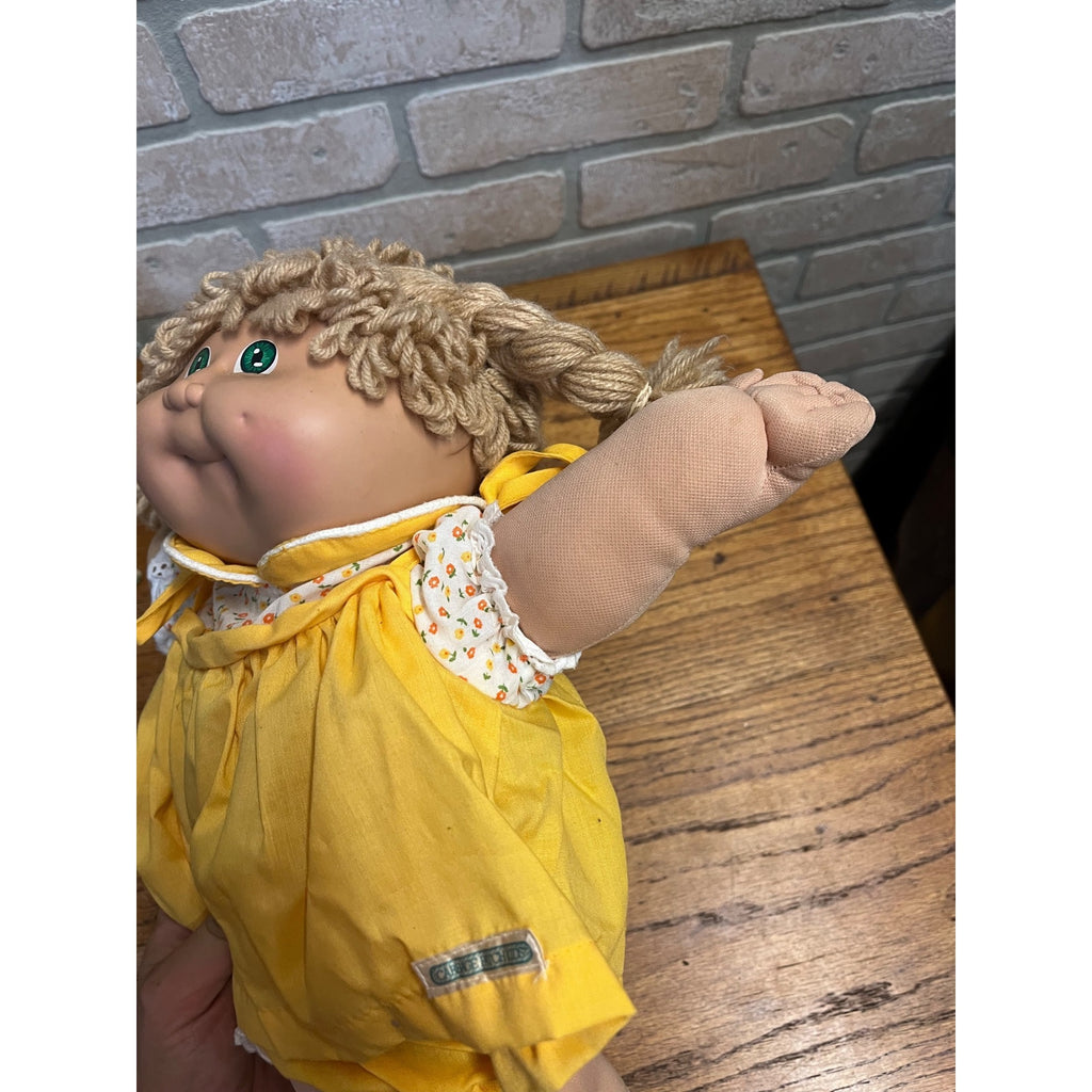 Vintage 1984 Cabbage Patch Kids Doll, In Original Box Honey Fransica