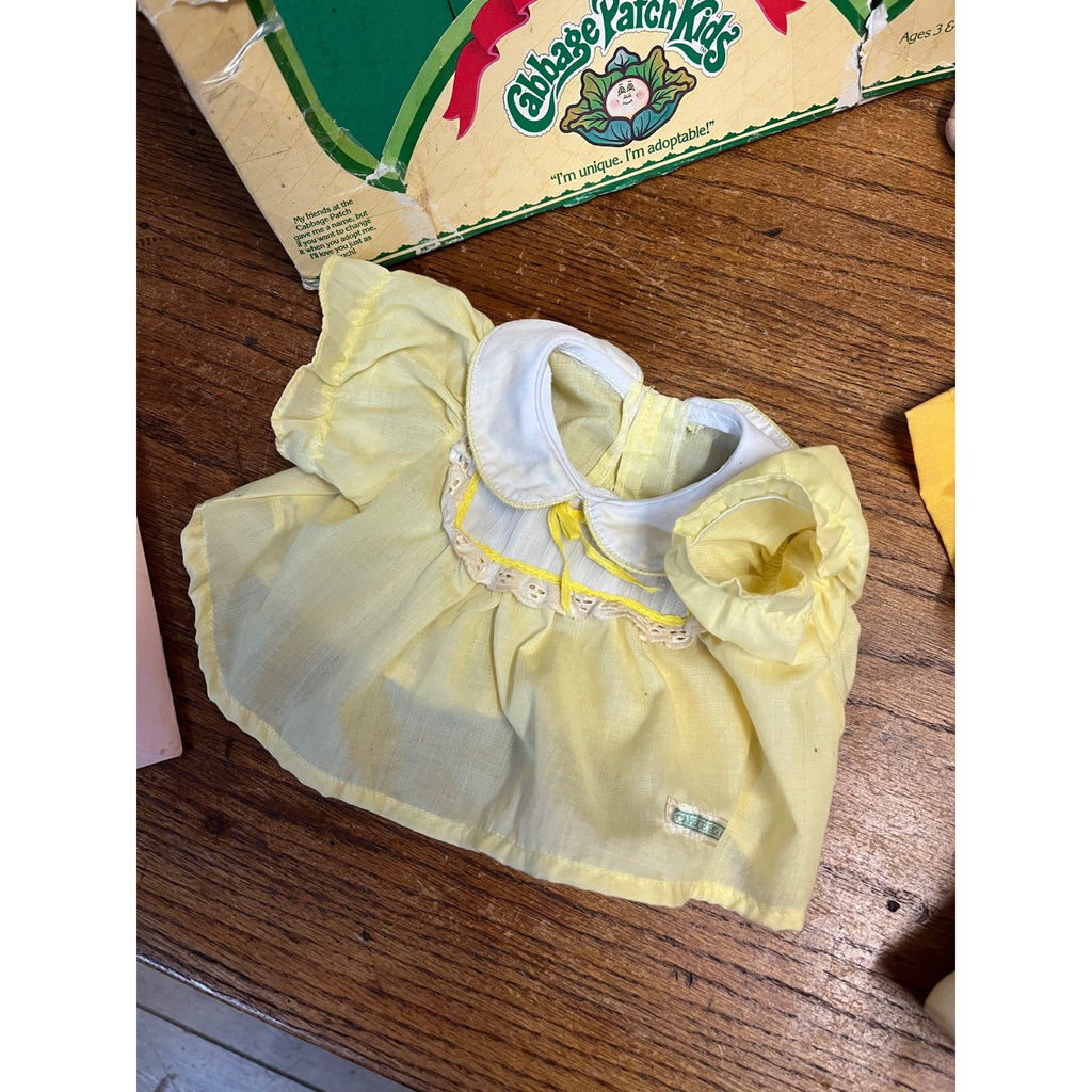 Vintage 1984 Cabbage Patch Kids Doll, In Original Box Honey Fransica