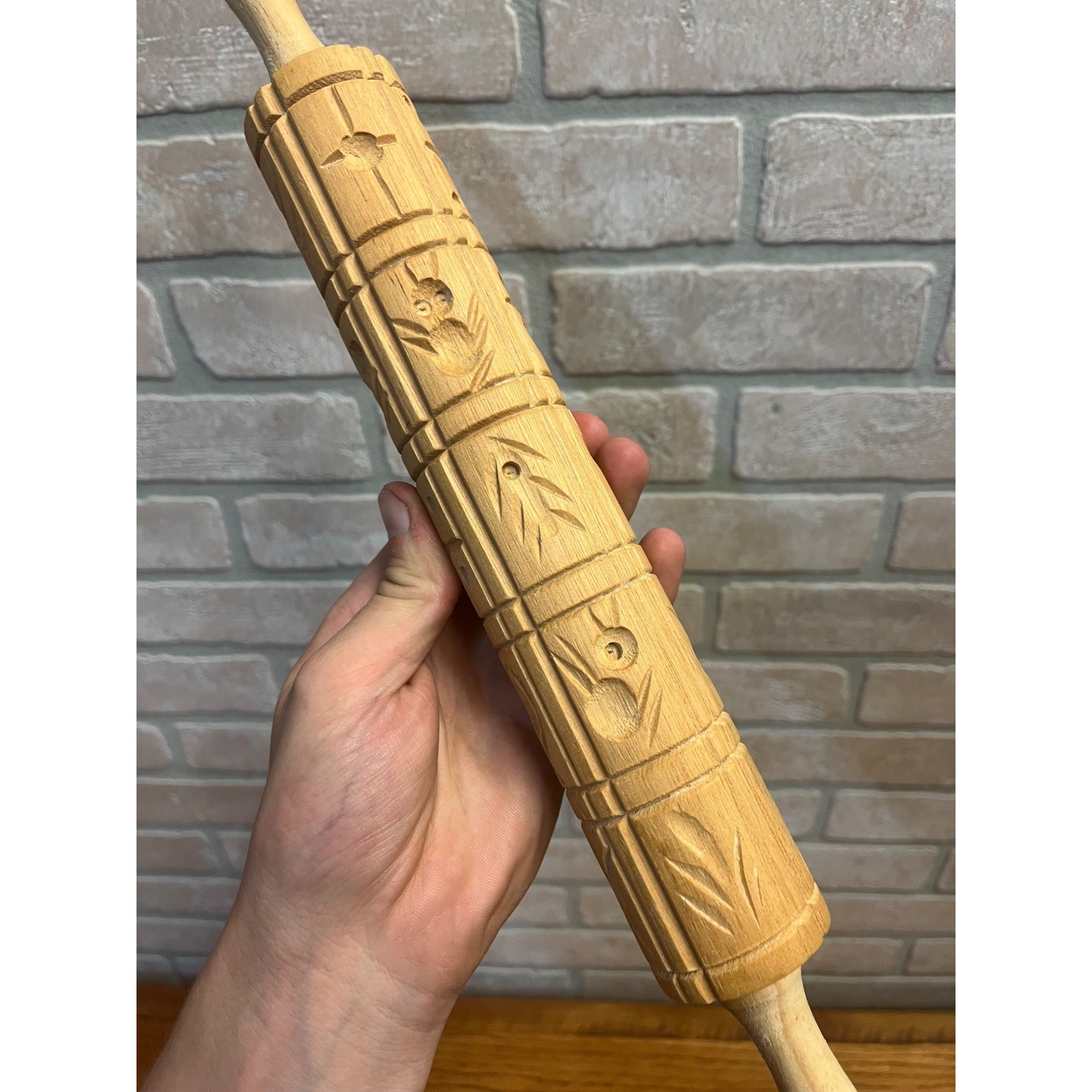 Vintage Wooden Embossed Rolling Pin Hand-carved Cookie Stamp Primitive Kitchen Decor
