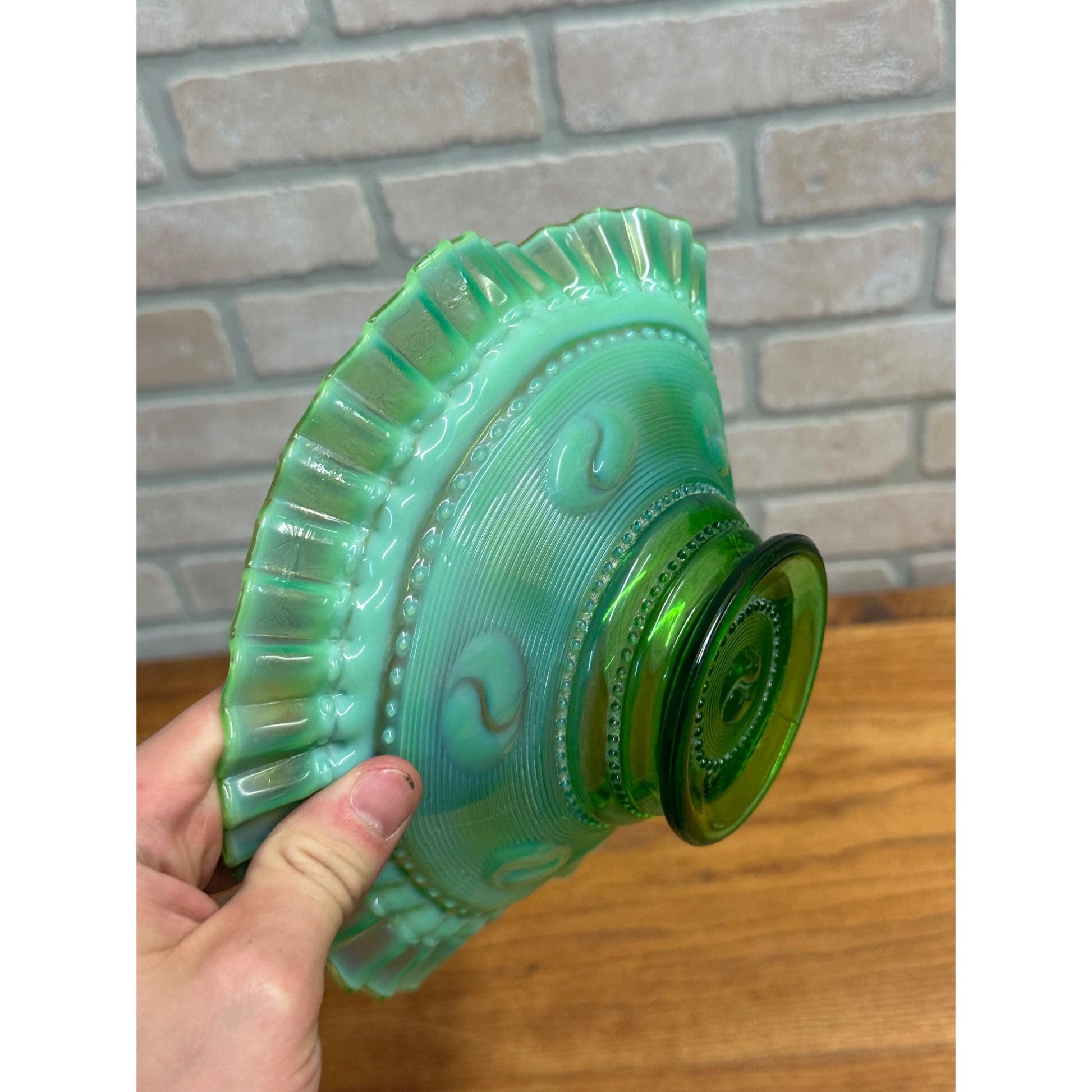 Antique EAGP Opalescent Green Jefferson Glass Astro Ruffled Bowl 8"