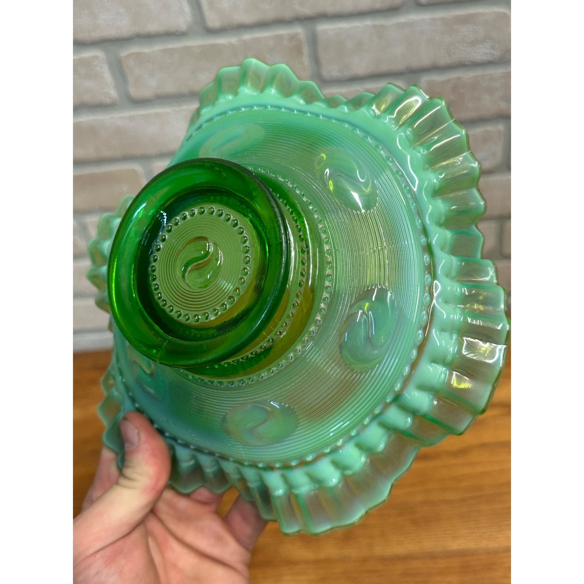 Antique EAGP Opalescent Green Jefferson Glass Astro Ruffled Bowl 8"