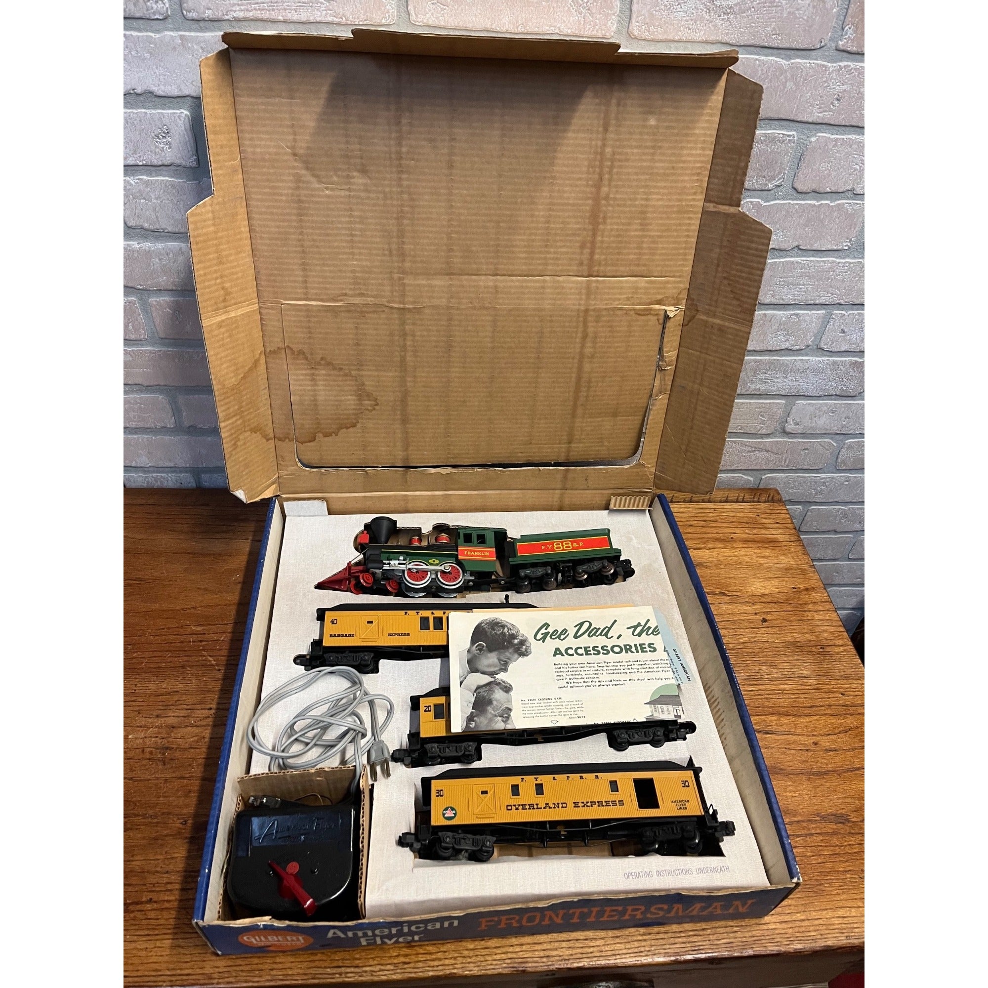 Vintage American Flyer Frontiersman Electric Train Set 20550 NEAR MINT Franklin 4834 Tender 88
