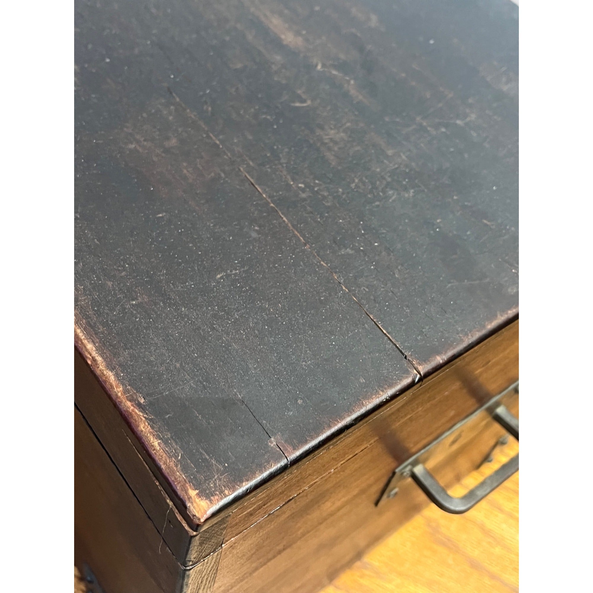 Antique Roycroft Mission Arts & Crafts “Goodie” Box Chest Trunk Original 1910s