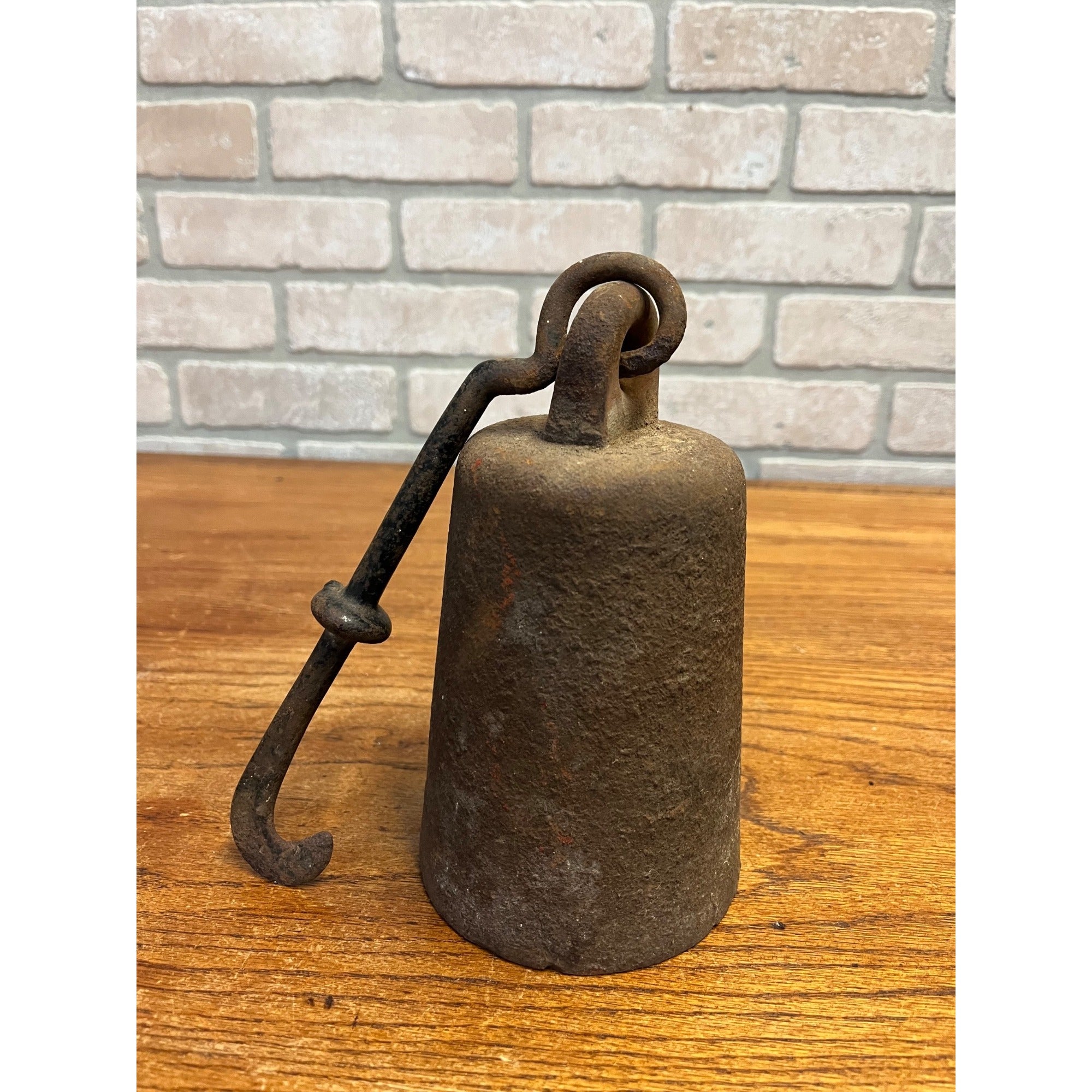 Vintage Hanging Cast Iron Scale Weight 16 Lb Hook Cotton Beam Scale