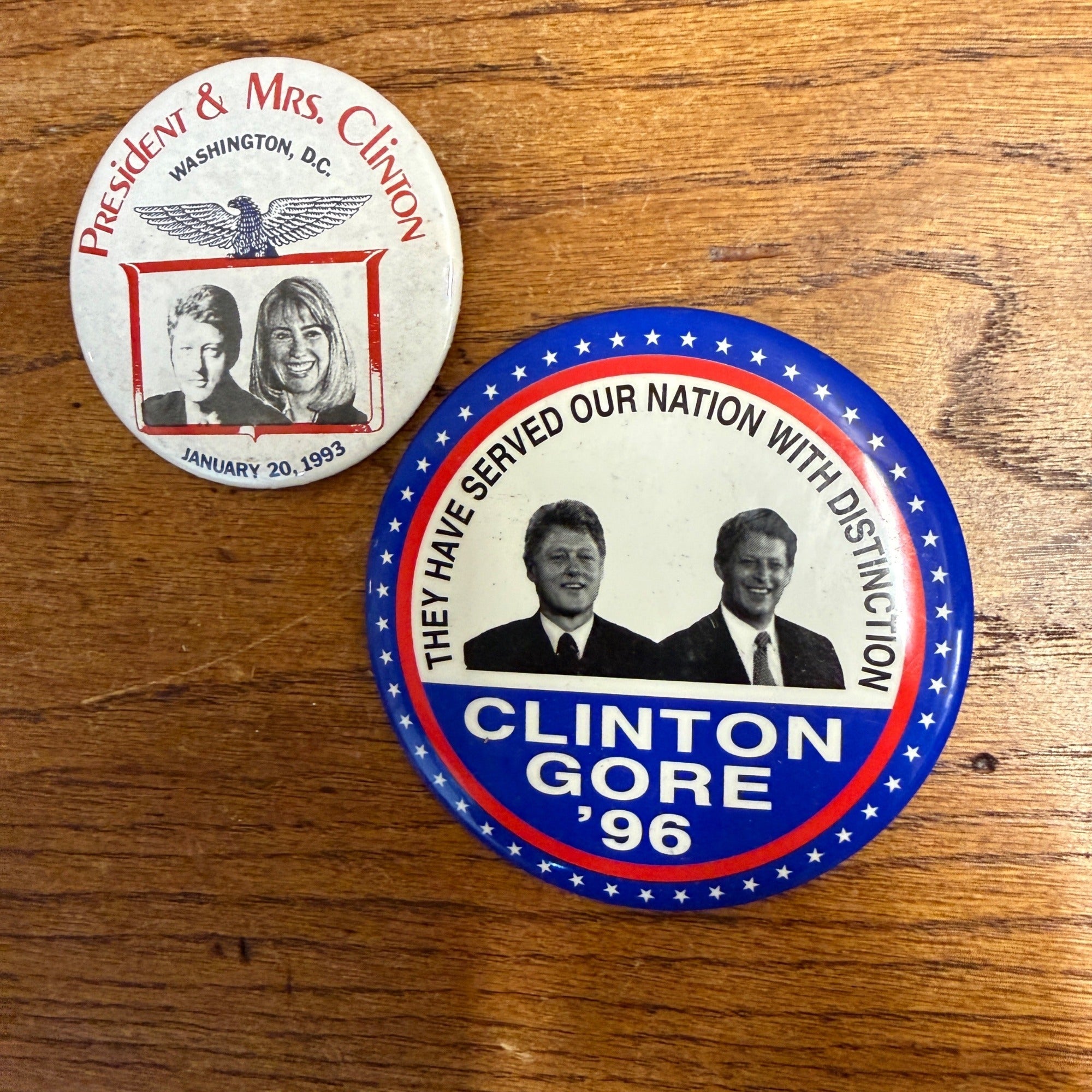 (2) Clinton Gore Hilary Pin Button Political Campaign Pins 1996 1993