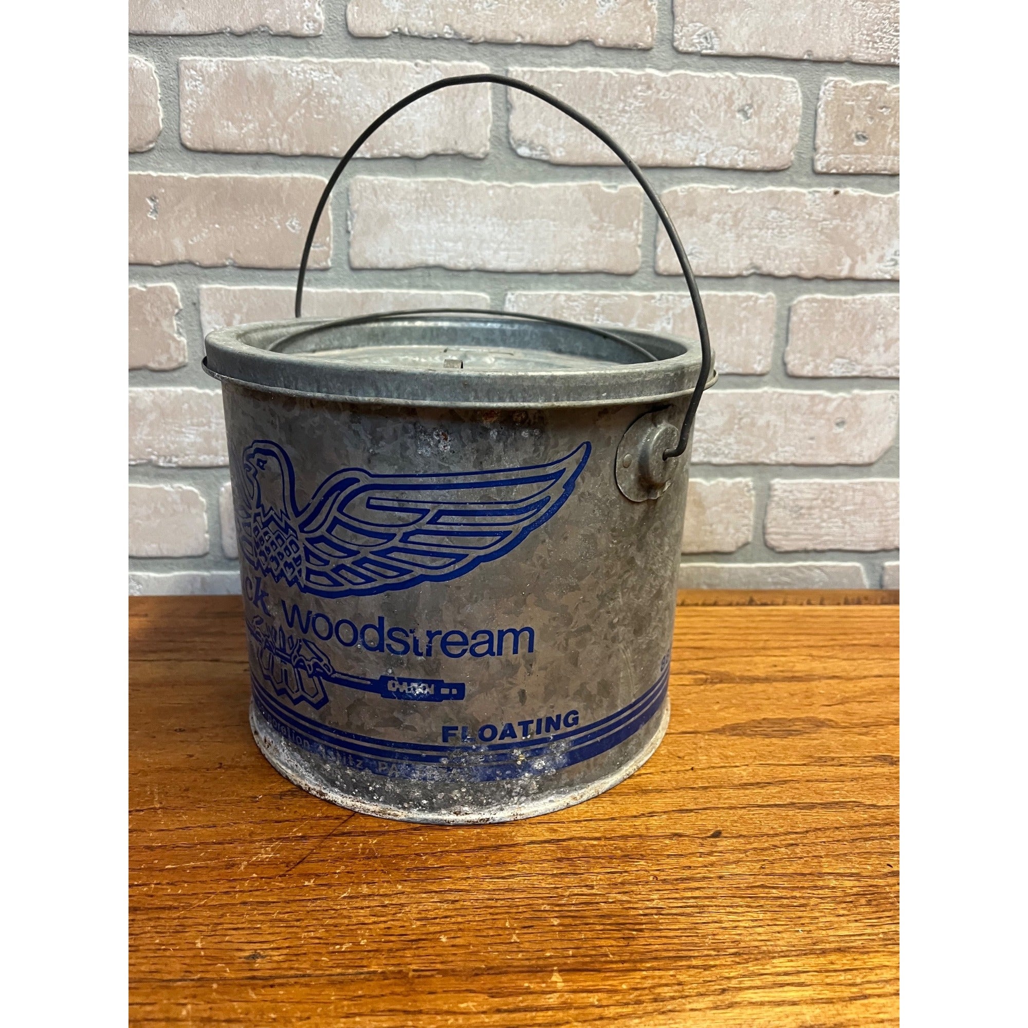 Vintage Metal Fenwick Woodstream Minnow Bucket With Lid and Wire Handle Eagle Logo Ontario, Canada Primitive Cabin Decor