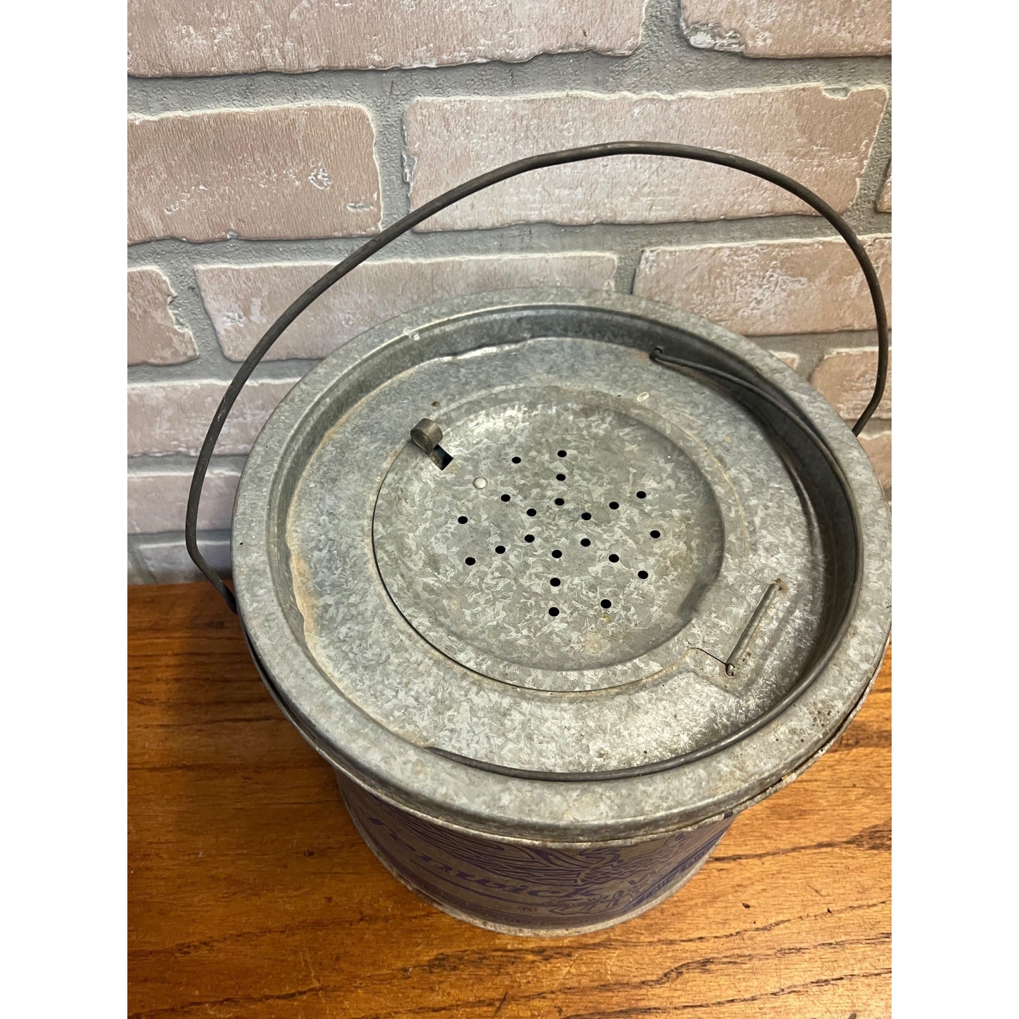 Vintage Metal Fenwick Woodstream Minnow Bucket With Lid and Wire Handle Eagle Logo Ontario, Canada Primitive Cabin Decor