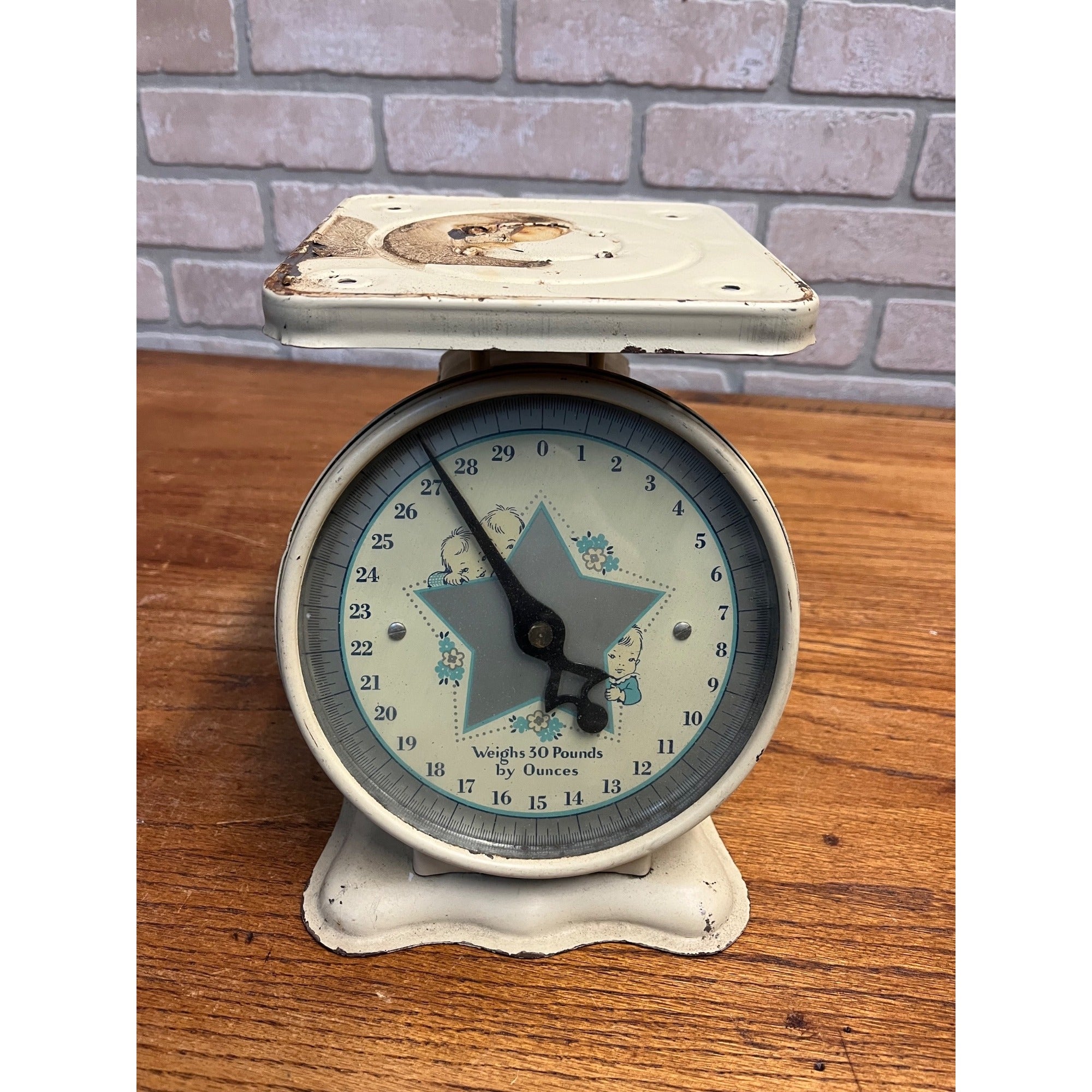 Vintage 1950s Baby Scale 30lb Metal w/Silver Star Advertising Nursery Decor