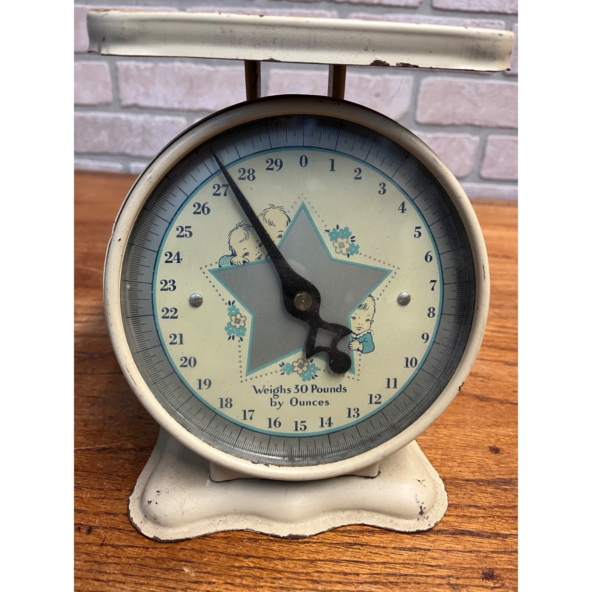 Vintage 1950s Baby Scale 30lb Metal w/Silver Star Advertising Nursery Decor