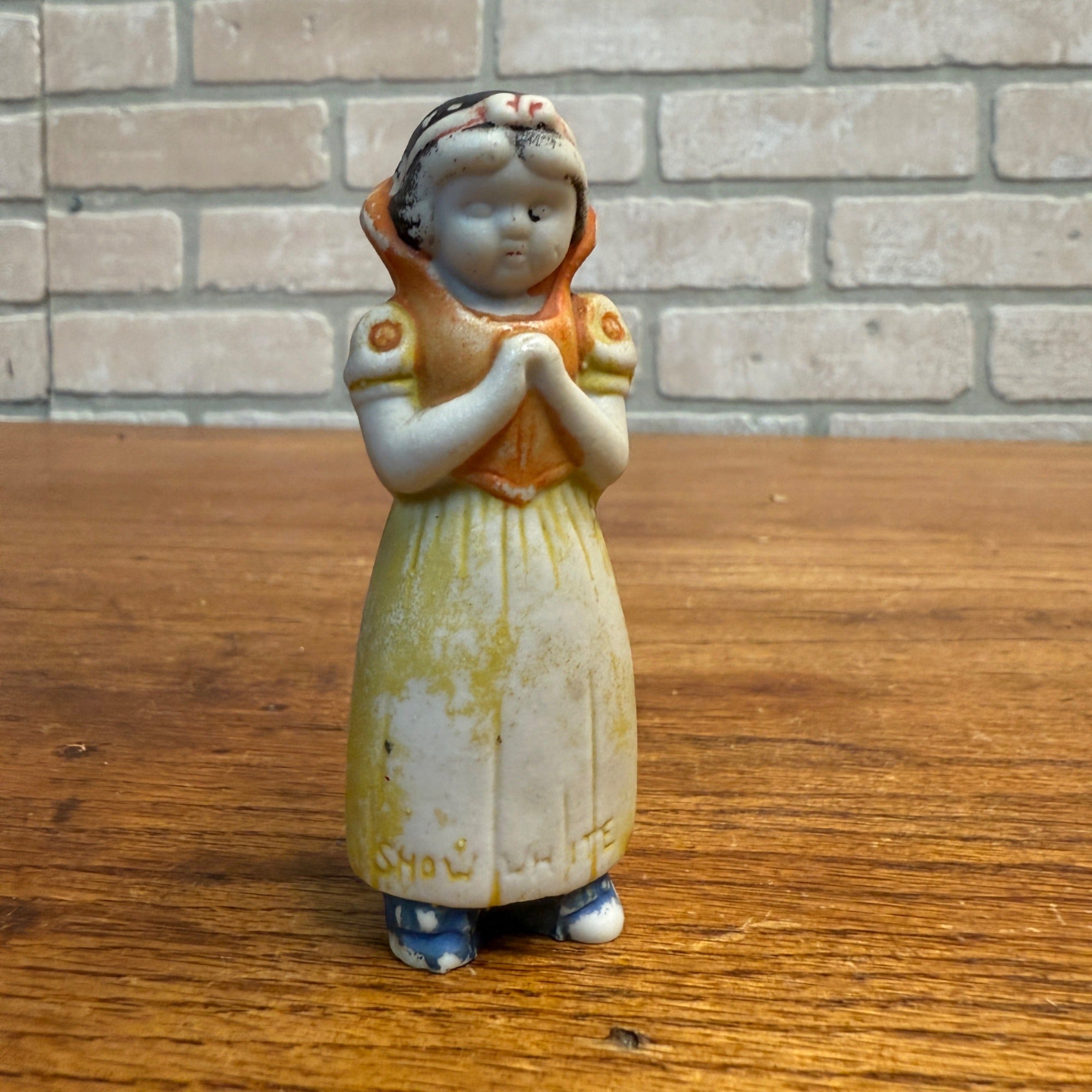 Vintage 1930s Bisque Japan Walt Disney Snow White 3.5" Figure Figurine