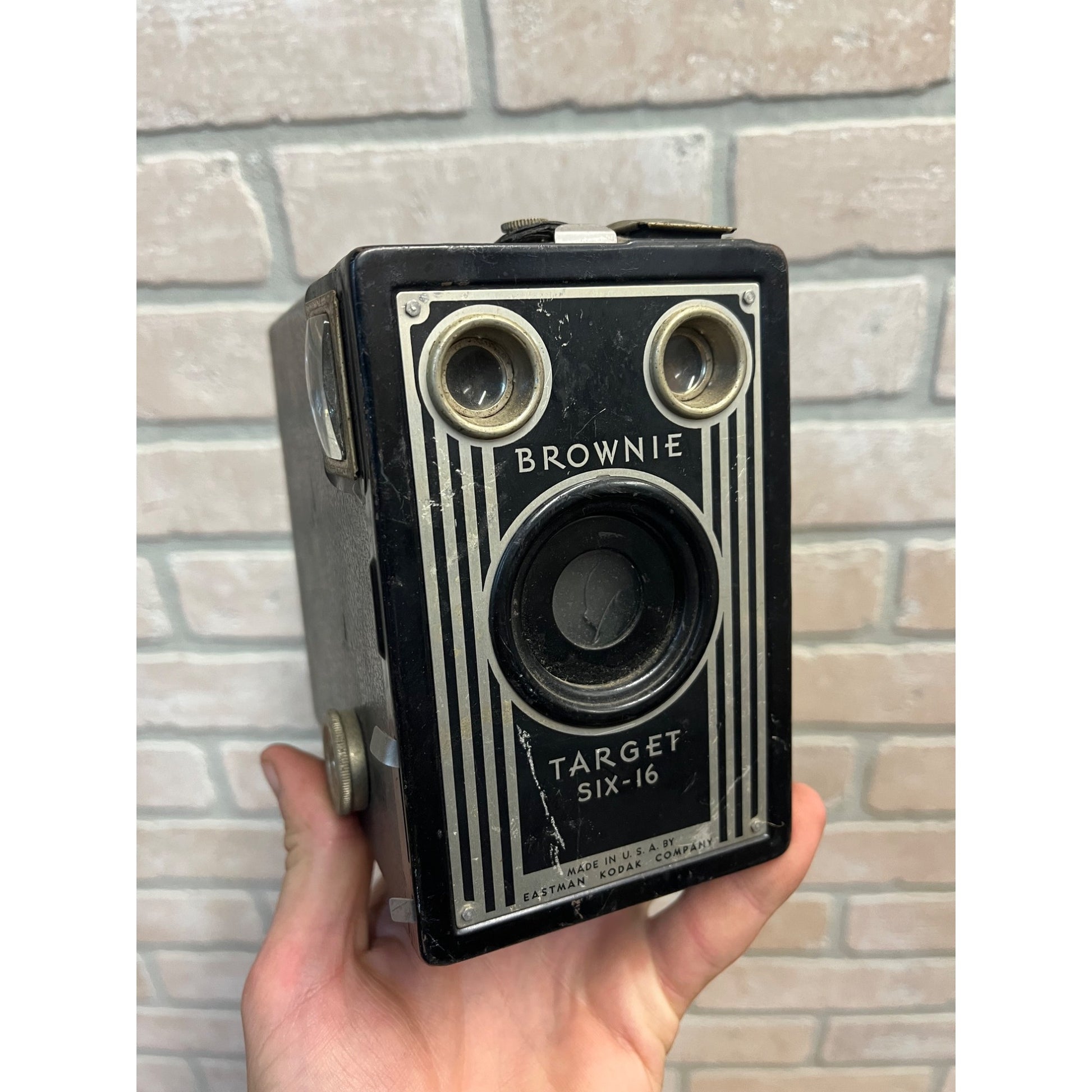 Vintage Eastman Kodak Brownie Target Six-16 Box Film Camera - Untested