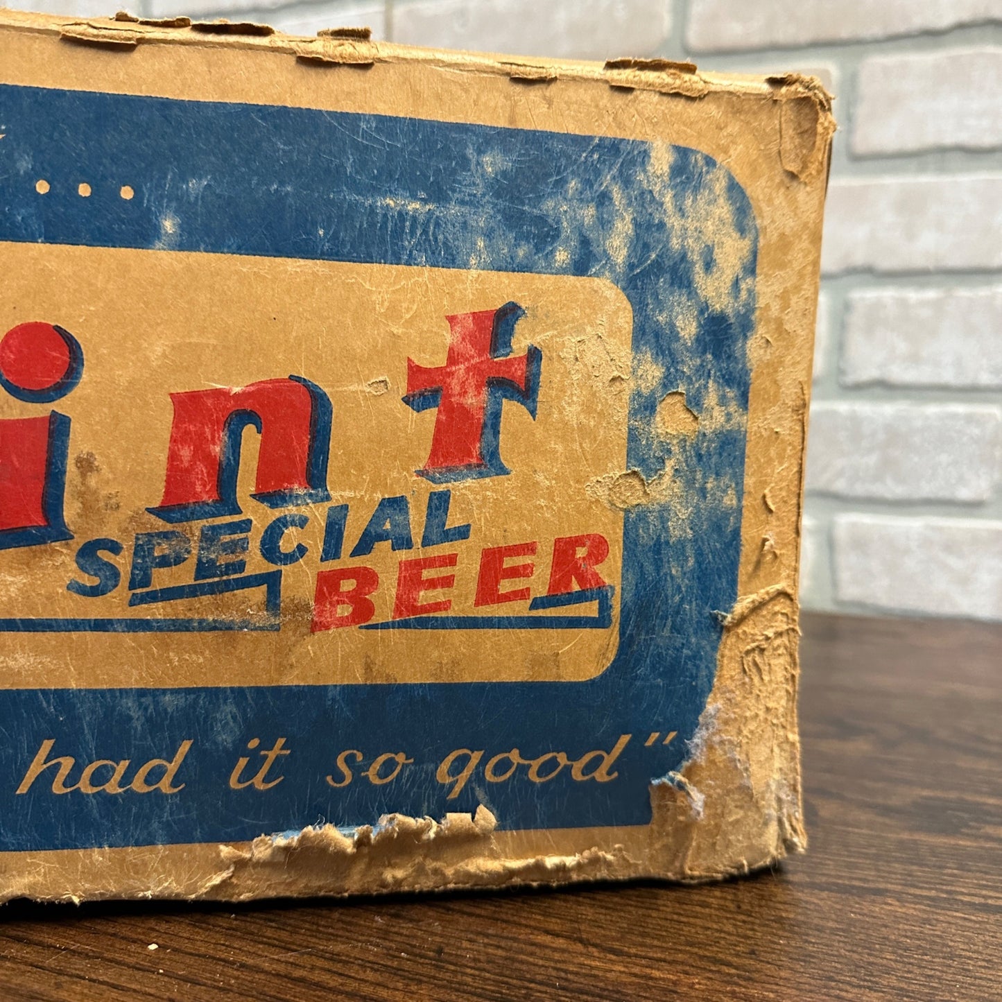 Vintage Point Beer Cardboard Case  Box Carton Stevens Point Wisconsin Bottles