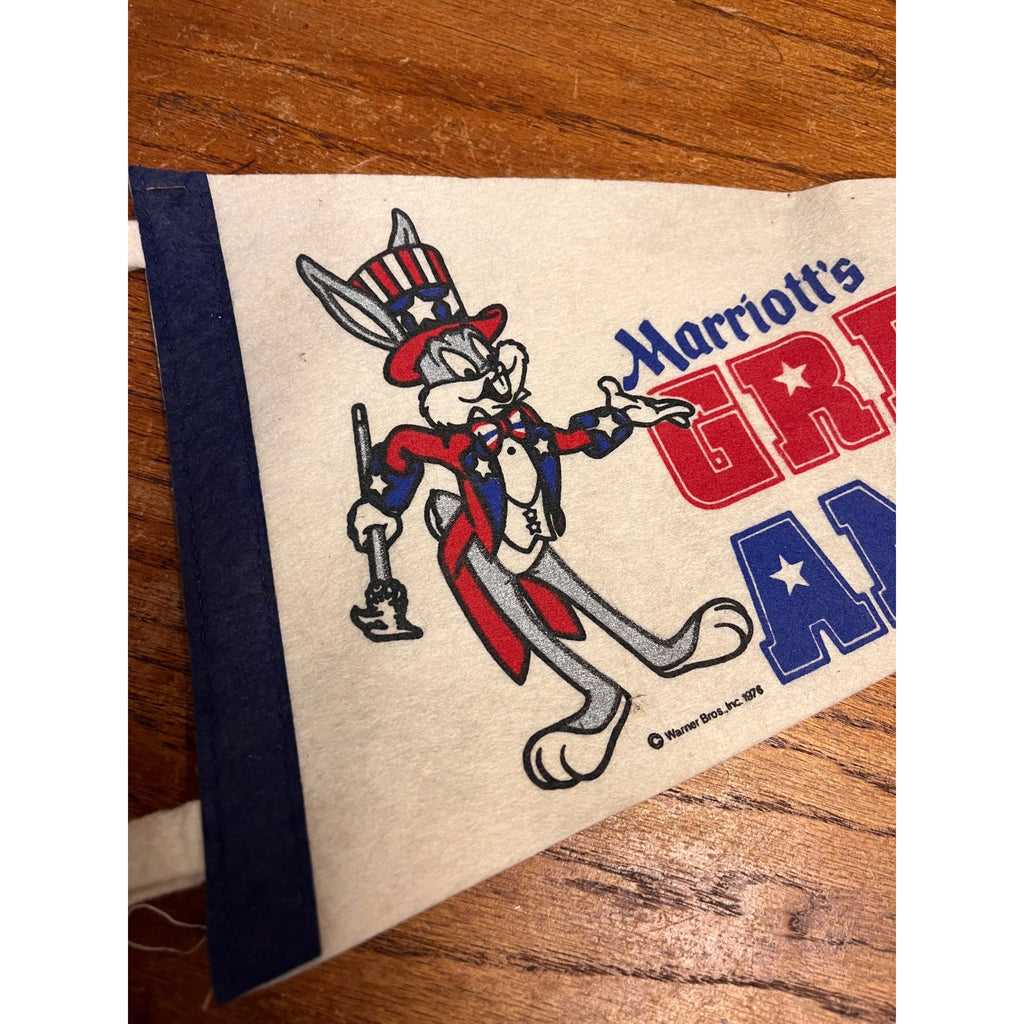 Vintage Marriott's Great America 24" Pennant Bugs Bunny Warner Bros 1976