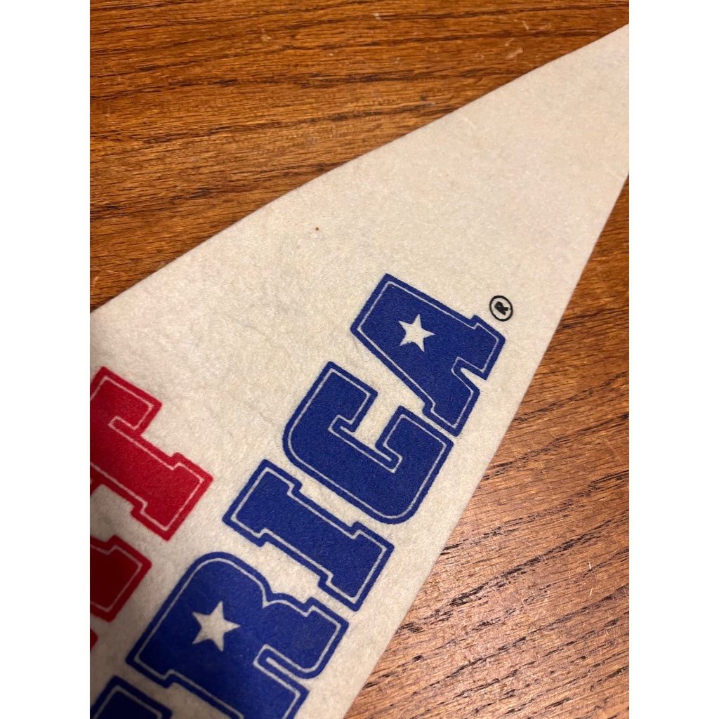Vintage Marriott's Great America 24" Pennant Bugs Bunny Warner Bros 1976