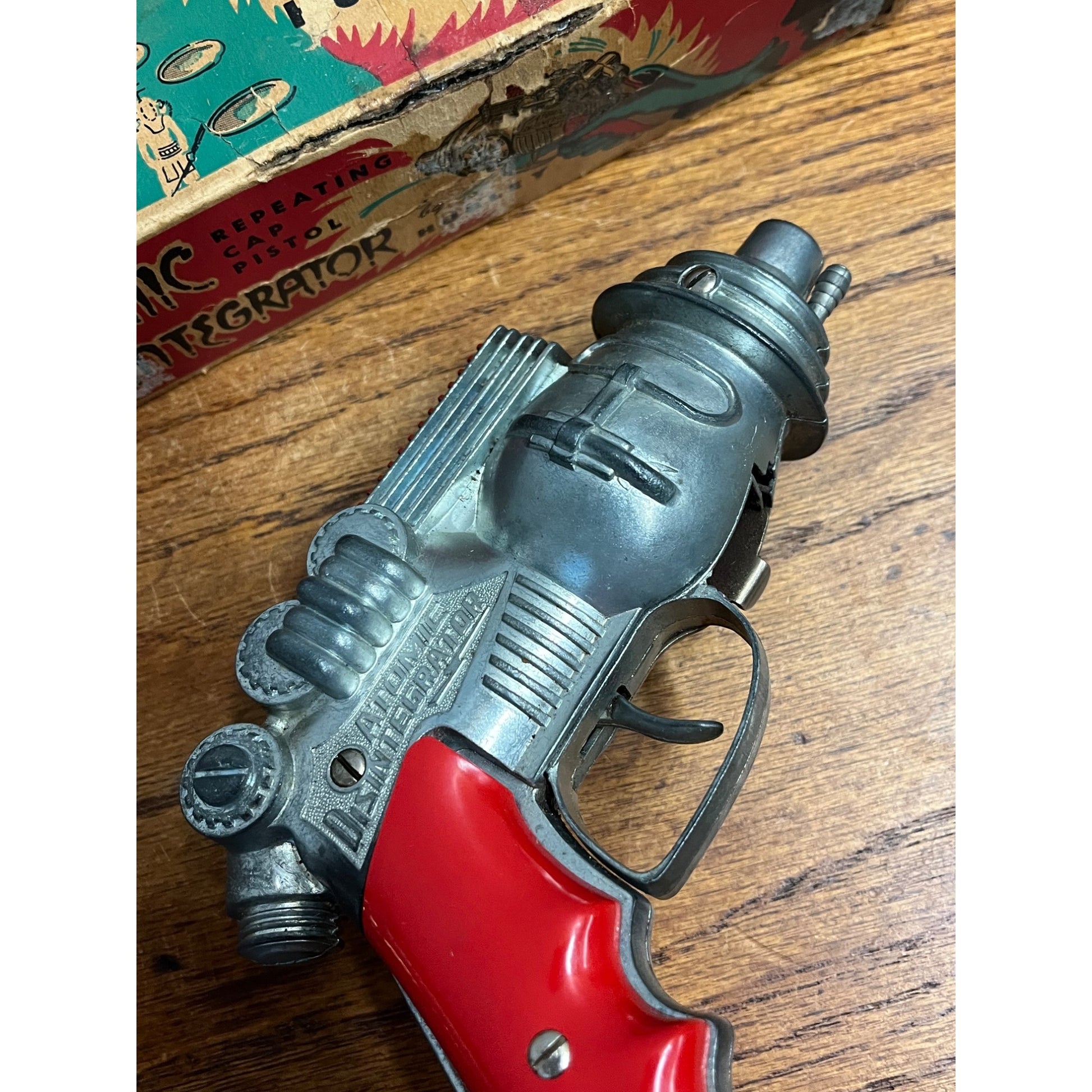 Vintage Hubley Atomic Disintegrator Space Laser Cap Gun Toy w/ Orig. Box
