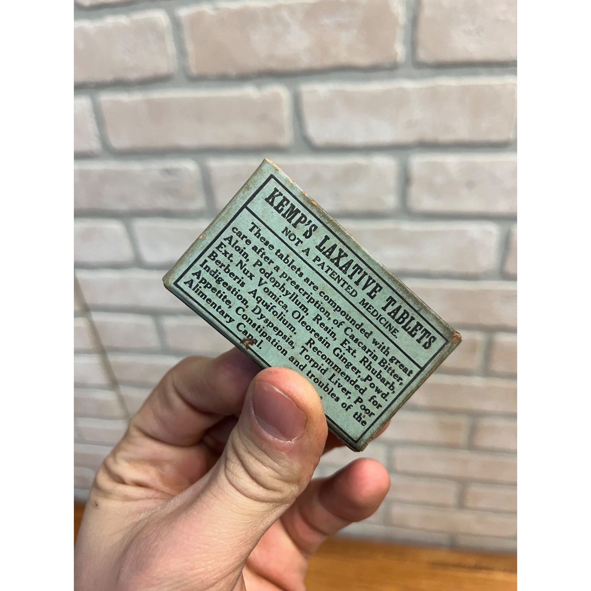 Vintage Kemp's Laxative Tablets Pharmacy Quack Medicine Box w/ Contents