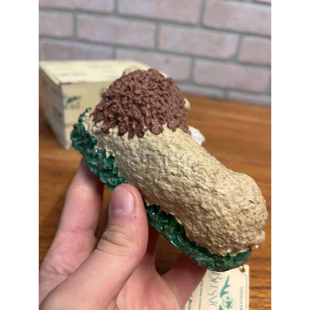 1998 Enesco Linda Baldwin Belsnickle Millennium Lion Lamb Peace Figure Nativity