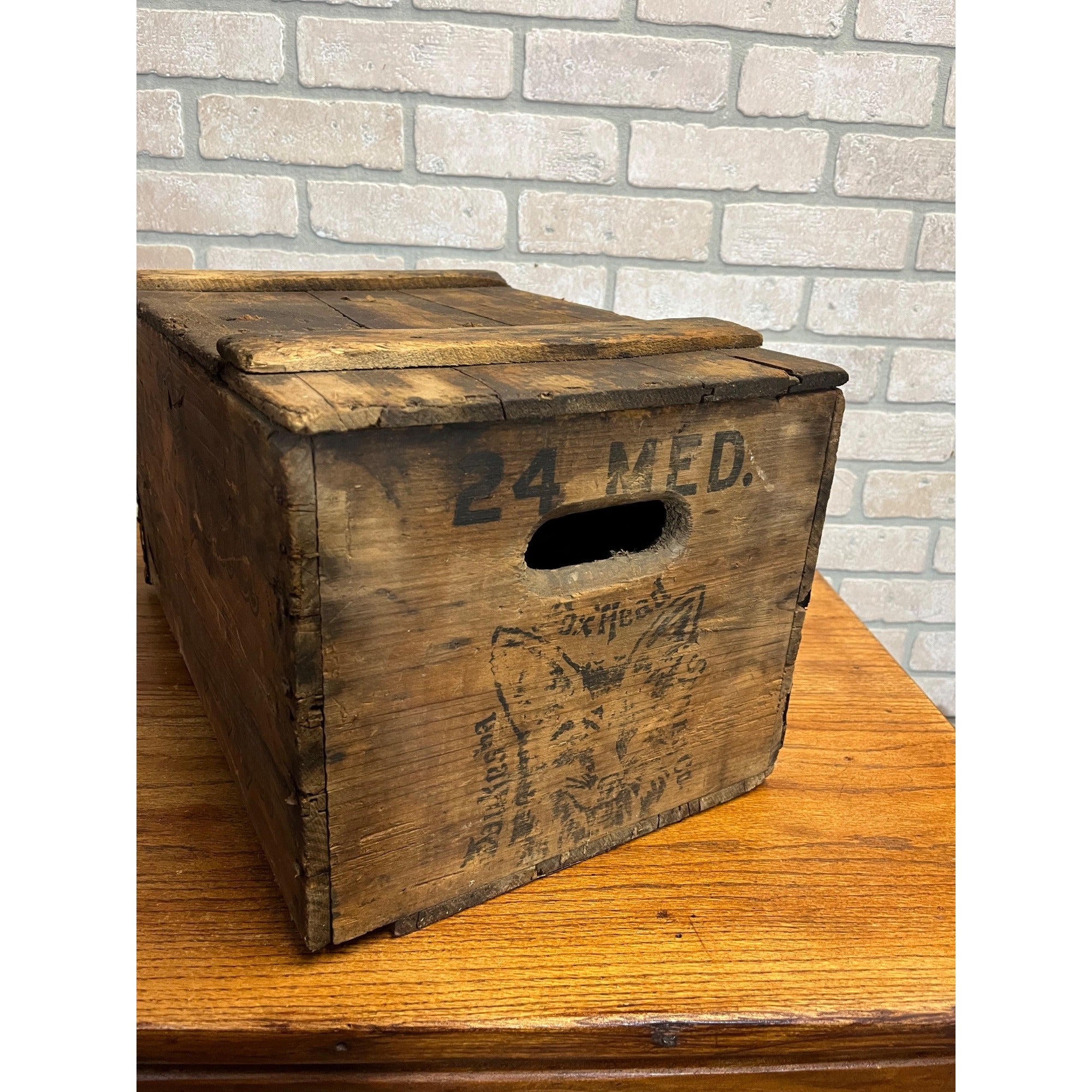 Pre Prohibition Fox Head Beer Waukesha Wisconsin Wood Bottle Crate