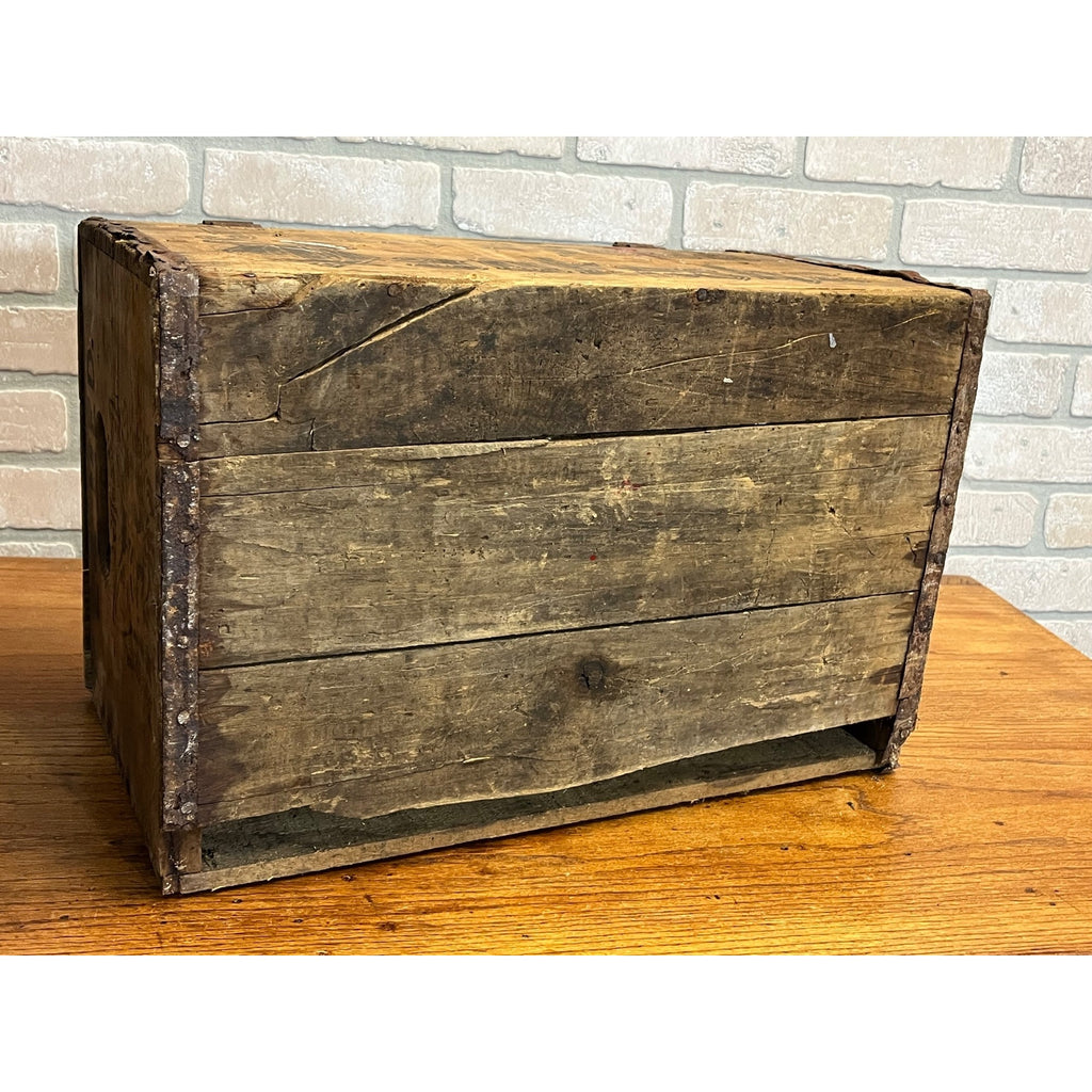 Pre Prohibition Fox Head Beer Waukesha Wisconsin Wood Bottle Crate