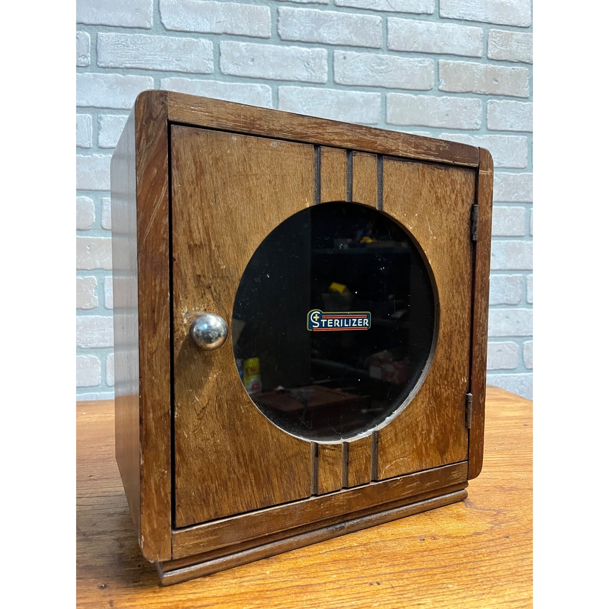 Antique Art Deco Sterilizer Medical Apothecary Barber Display Cabinet Case