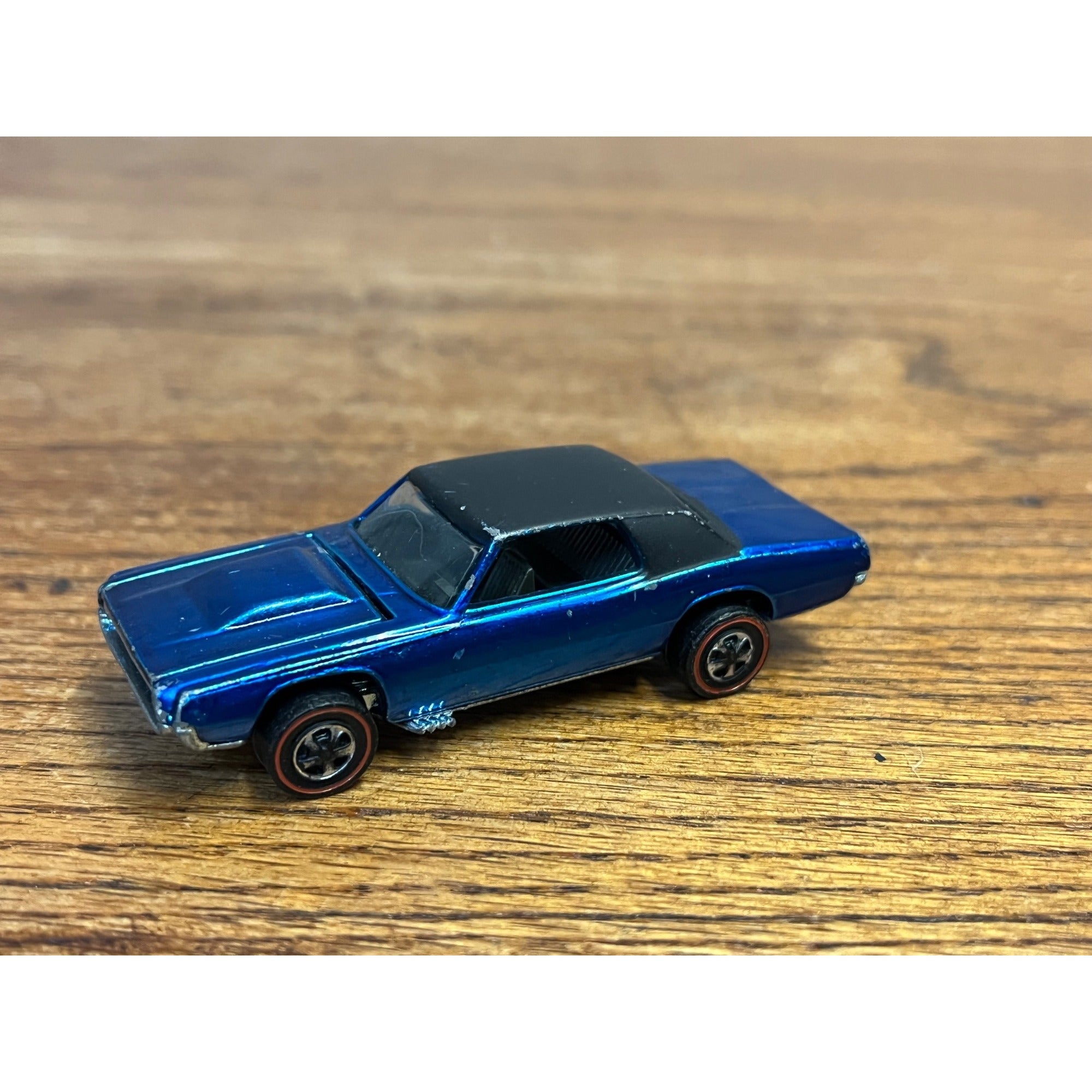 Vintage 1967 Hot Wheels Redline Custom T-Bird Blue w/ Black Roof  - CLEAN