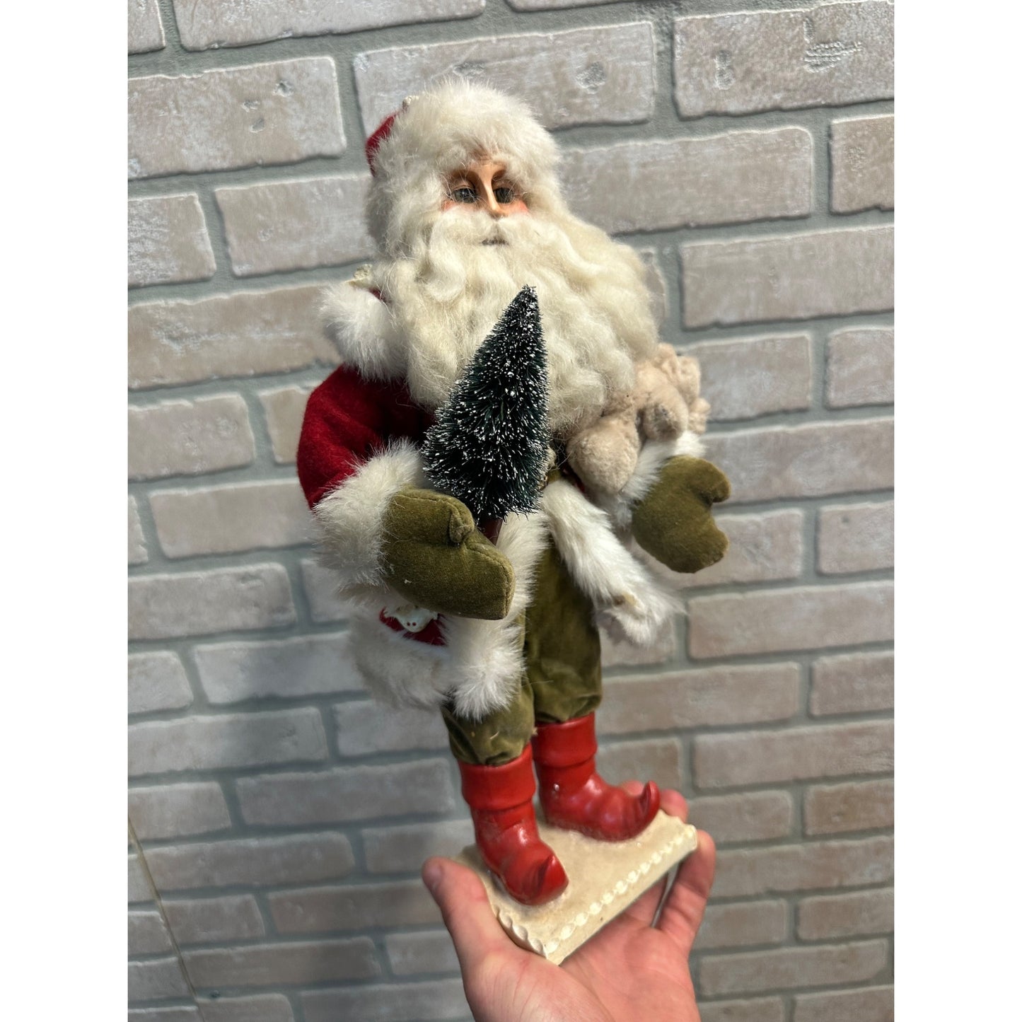 2002 ESC Trading Paul Gordon "Santa with Teddy Bear" Resin Christmas Figurine