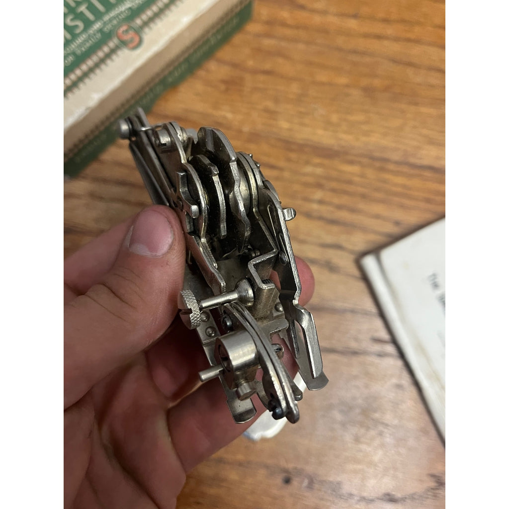 Vintage 1935 Singer Sewing Machine Hemstitcher and Picot Edger Model 121387