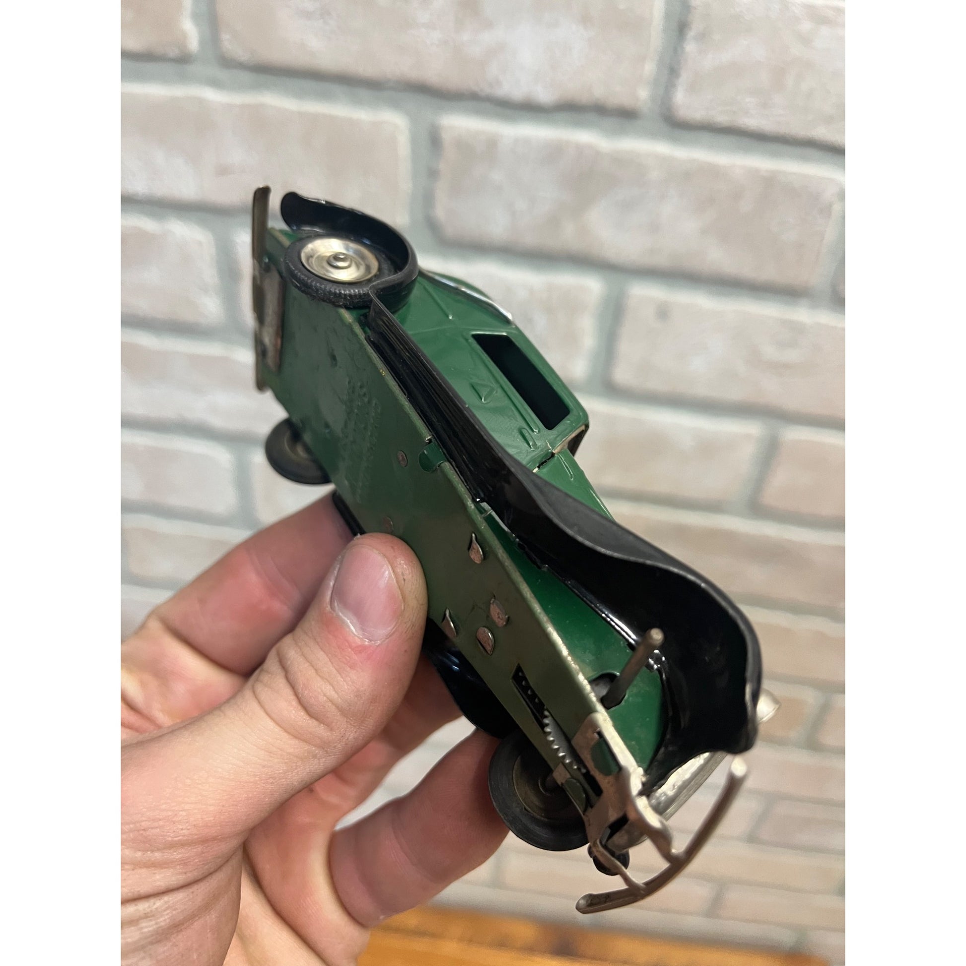 Vintage Triang Minic Green Vauxhall Cabriolet 19M w/ Key - Parts