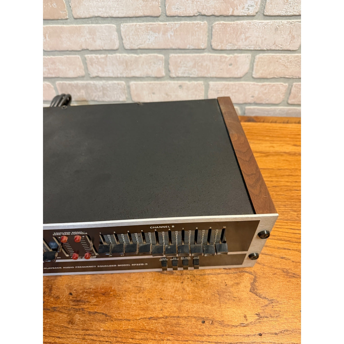 Vintage Soundcraftsmen RP2215-R Stereo Graphic Equalizer w/ Test Record Papers