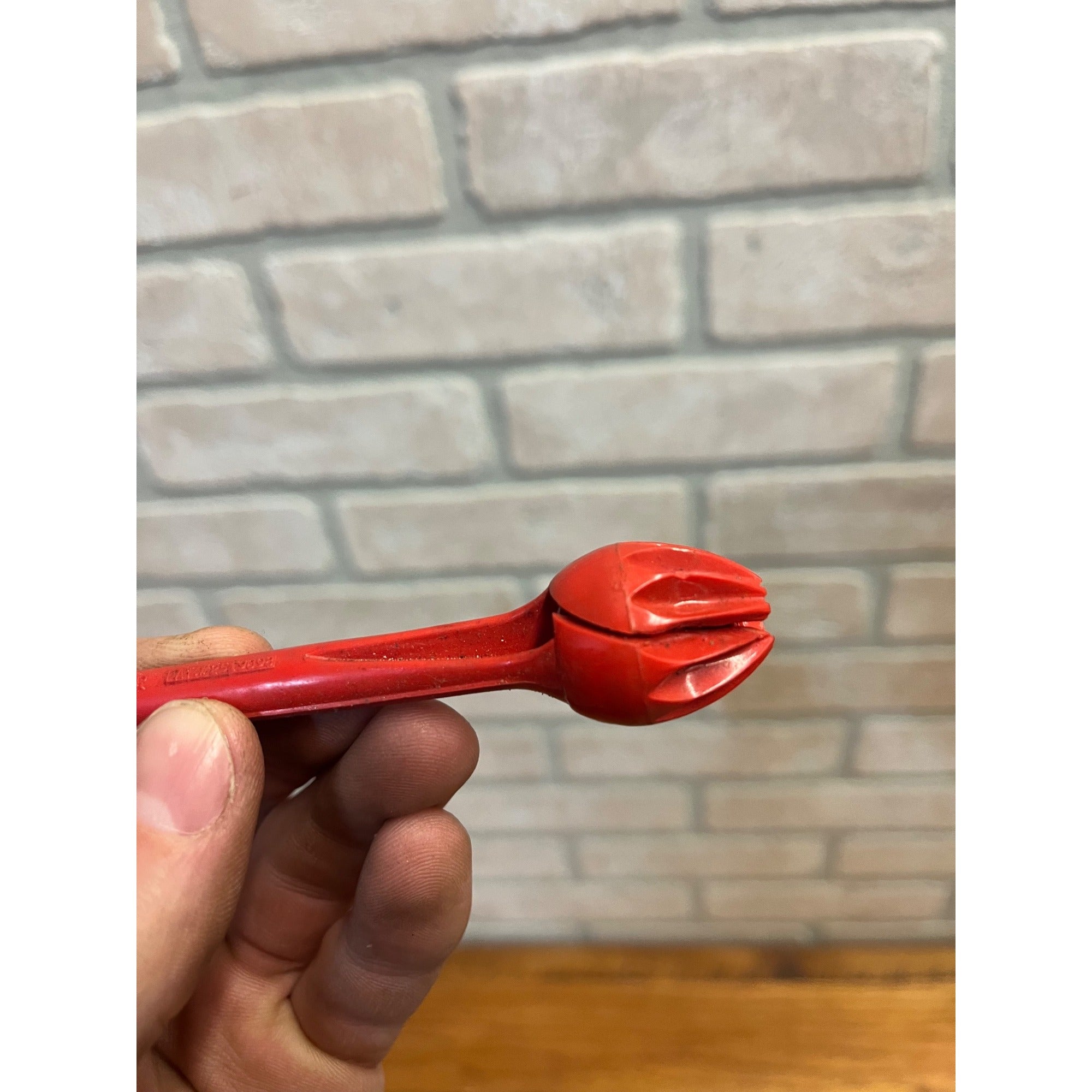 Vintage A & H Hook Remover Made in USA Red Plastic