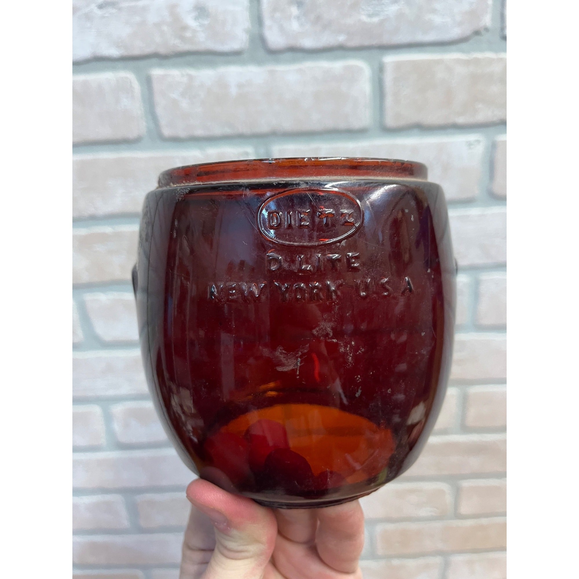 Dietz D-Lite Original Ruby Red Lantern Globe Replacement Part Loc-Nob H1